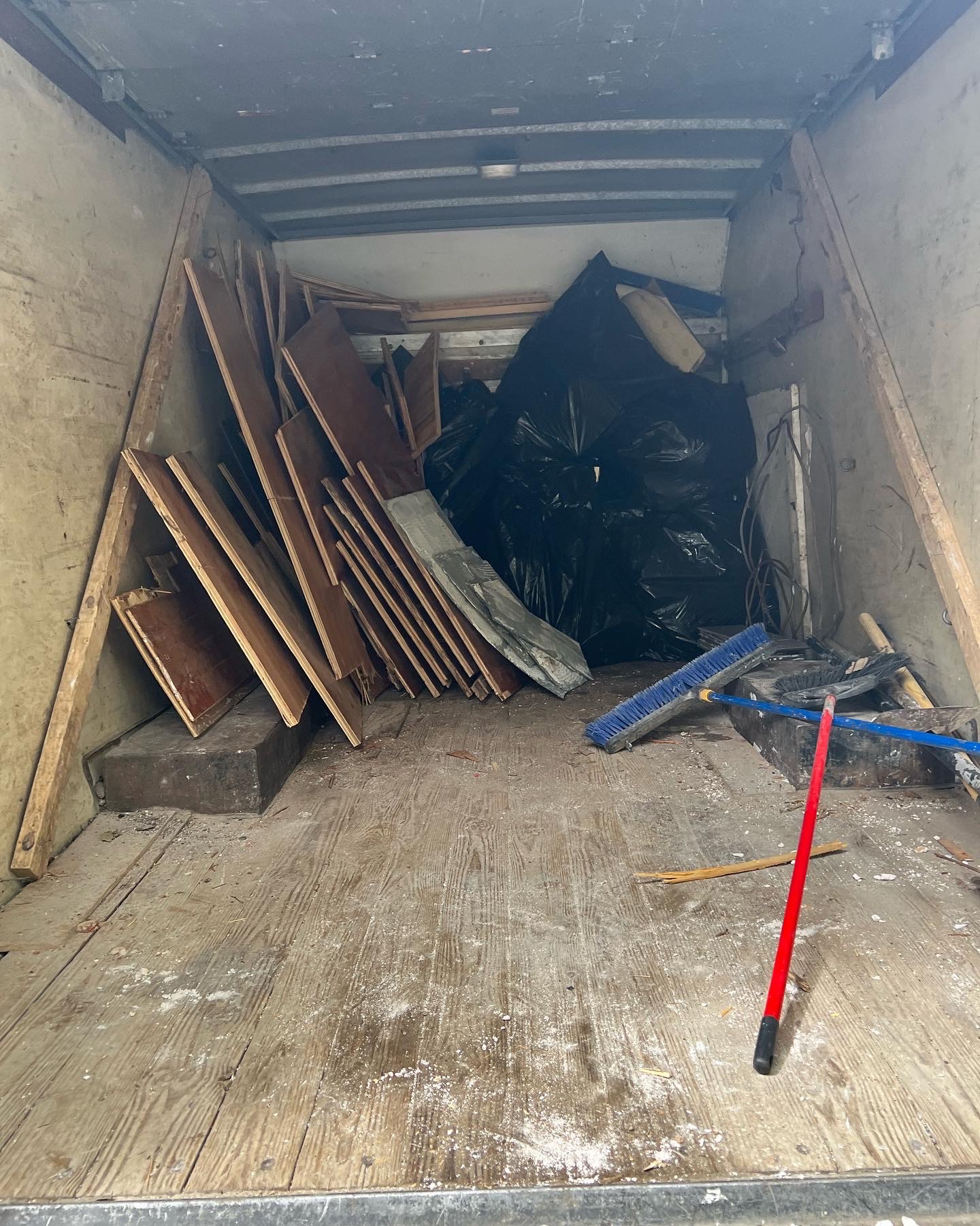 Spacey junk removal, Junk Removal in 76117 - photo 5