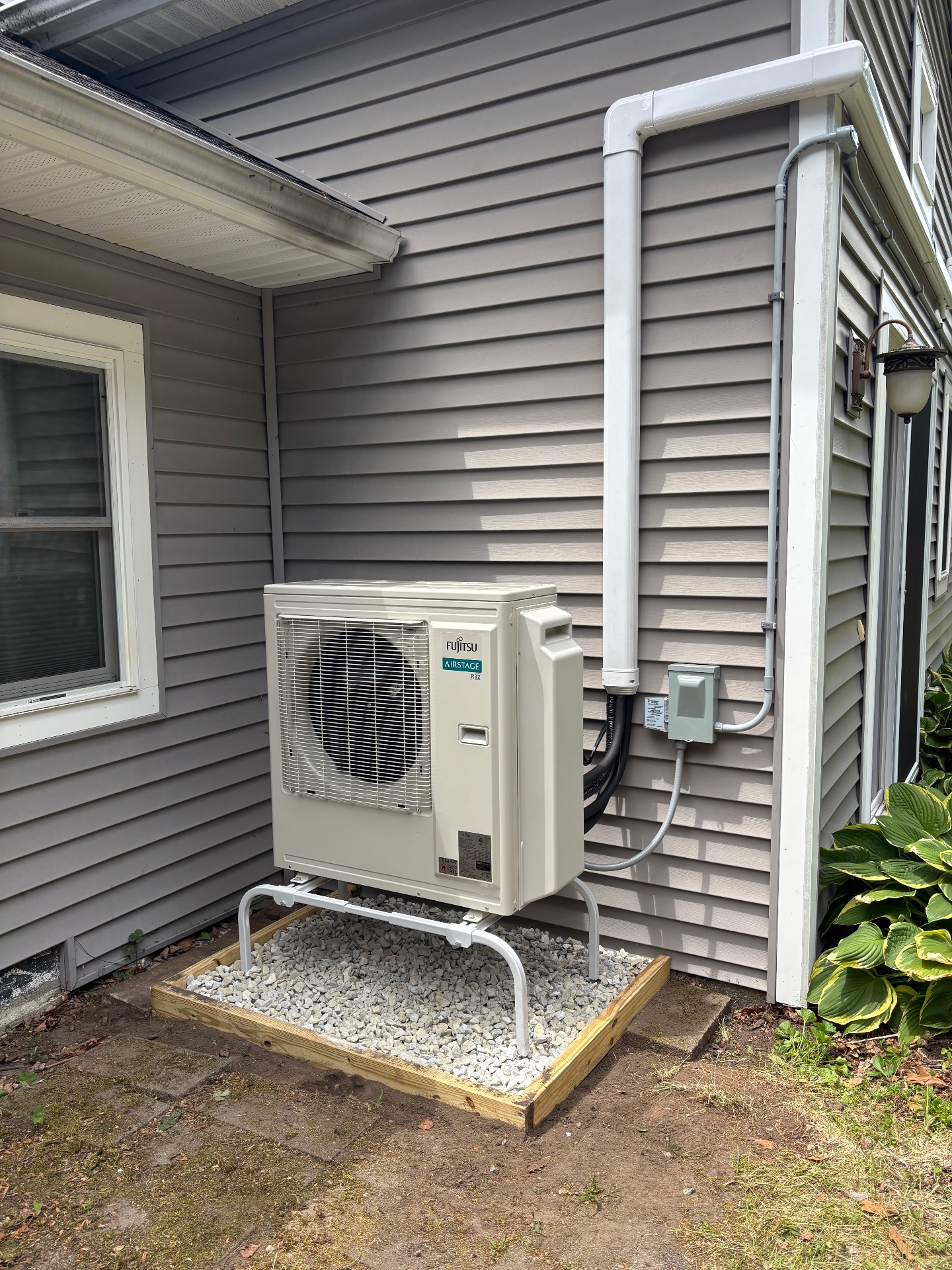 Joe Gore Master Electrician, Circuit Breaker Panel or Fuse Box Installation in Woburn , MA - photo 6