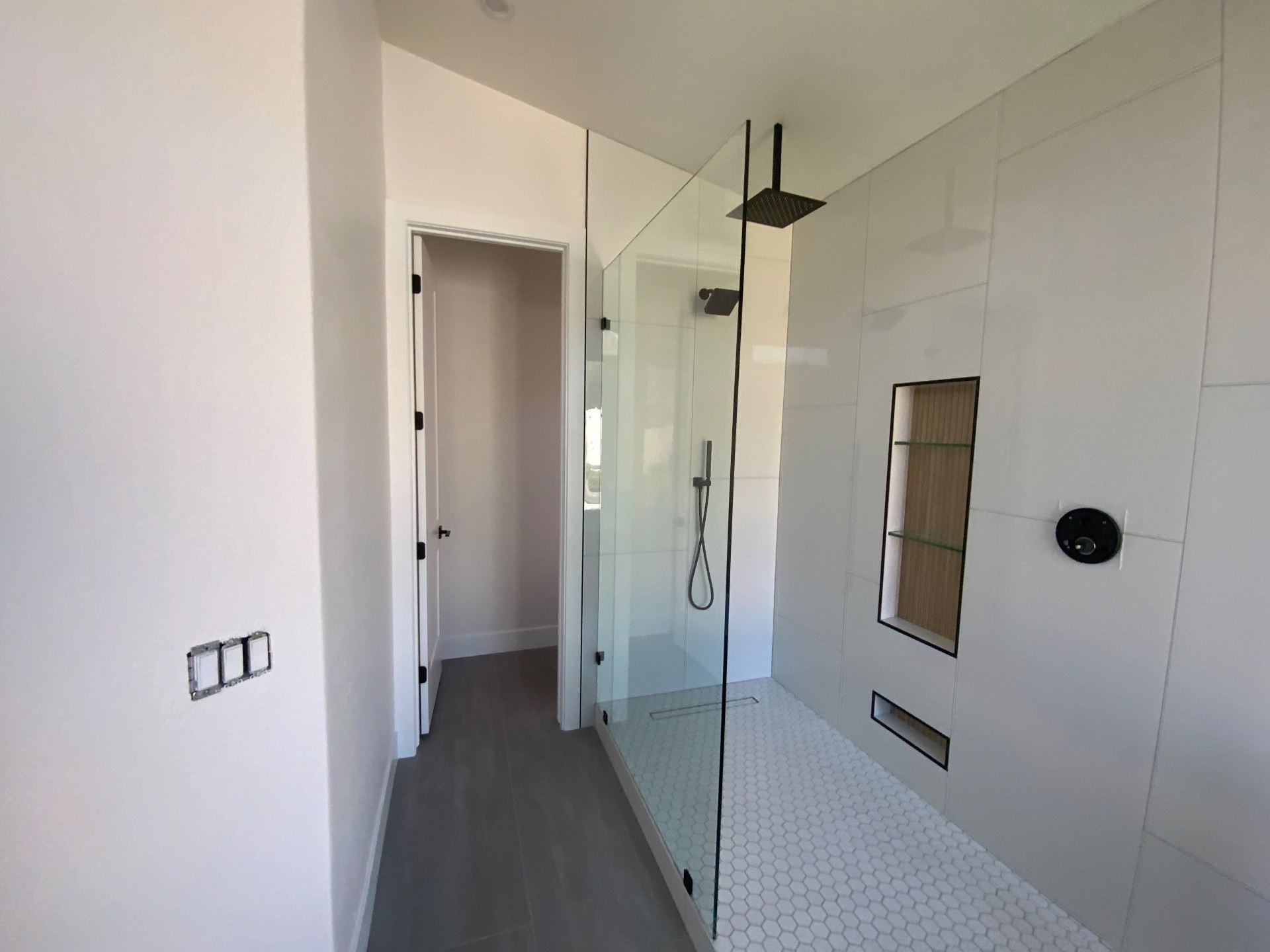Maverick Remodeling, Basement Finishing or Remodeling in Chandler, AZ - photo 2