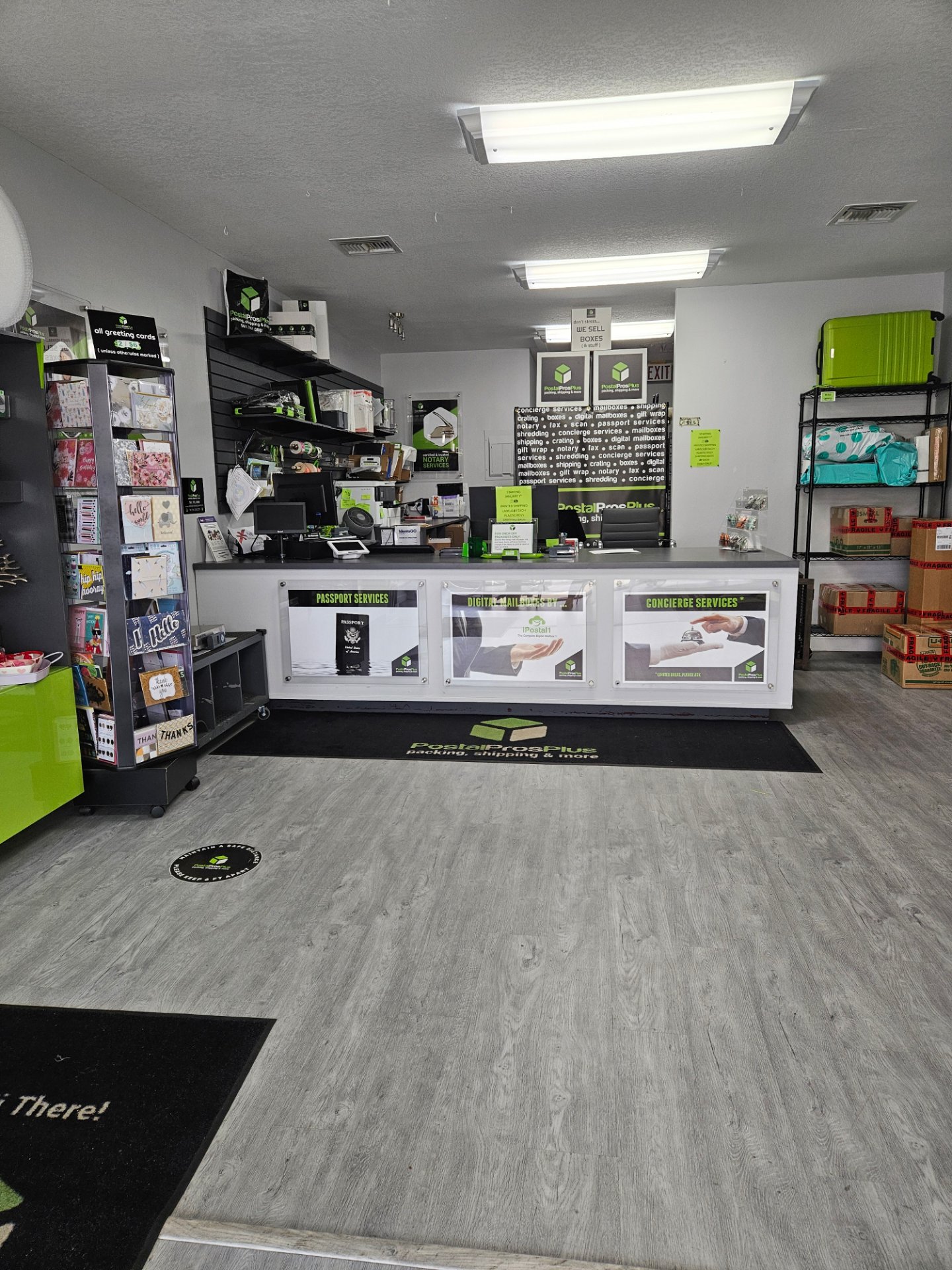Postal Pros Plus, Shipping Centers in Lantana, FL - photo 1