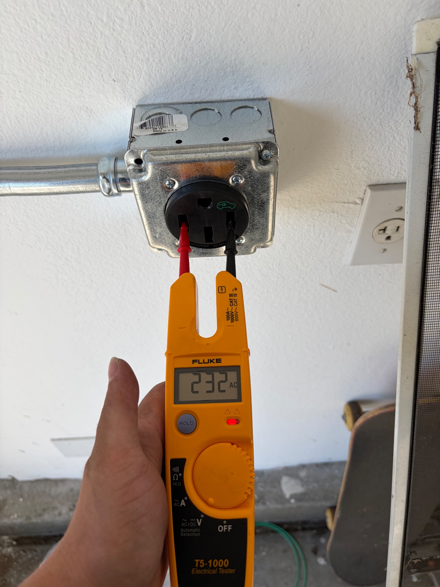 MVE Electric c-10 #1151112, Electrical and Wiring Repair in Ontario , CA - photo 3