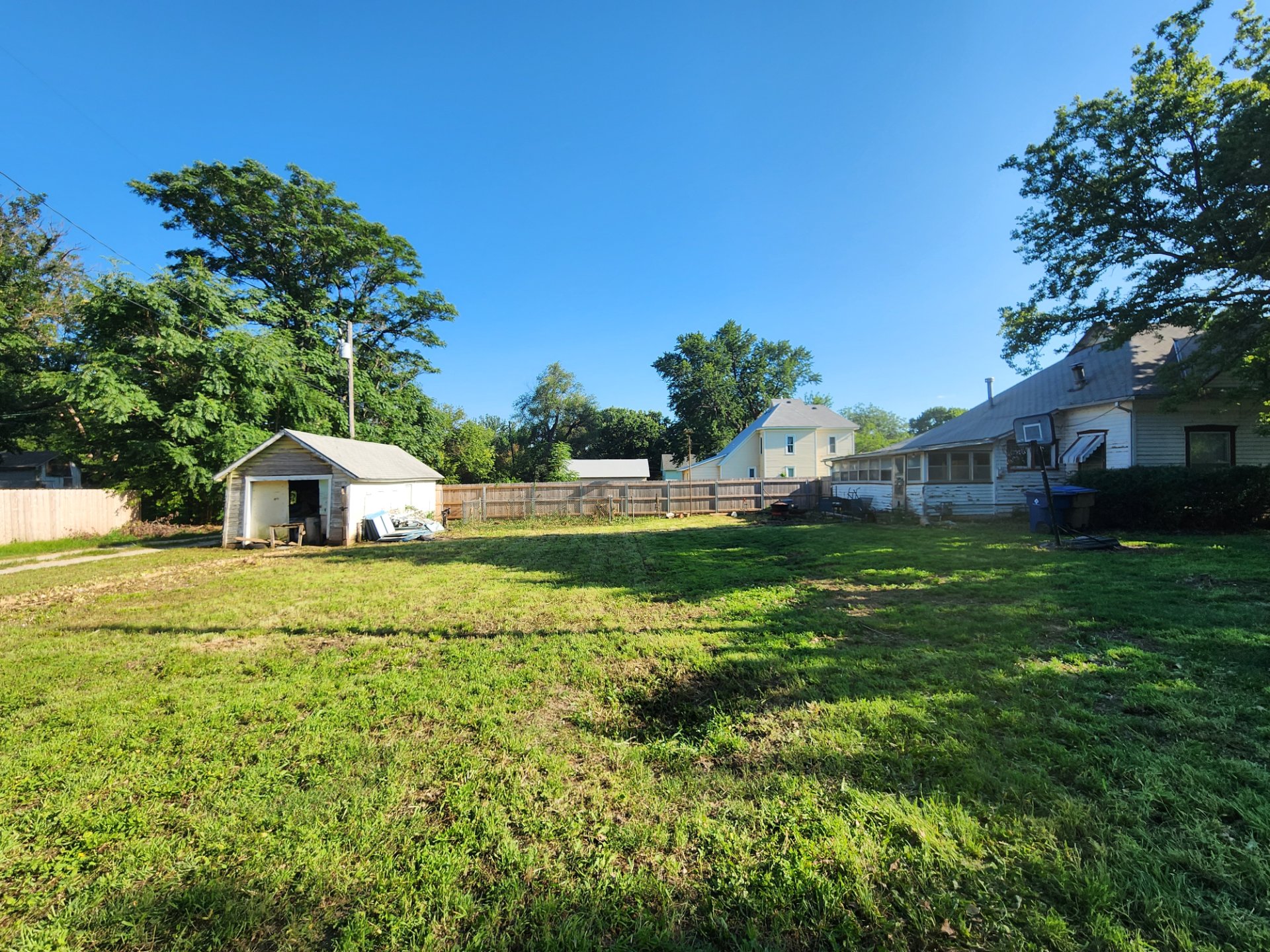 6H Home Solutions, Junk Removal in Viola, KS - photo 4