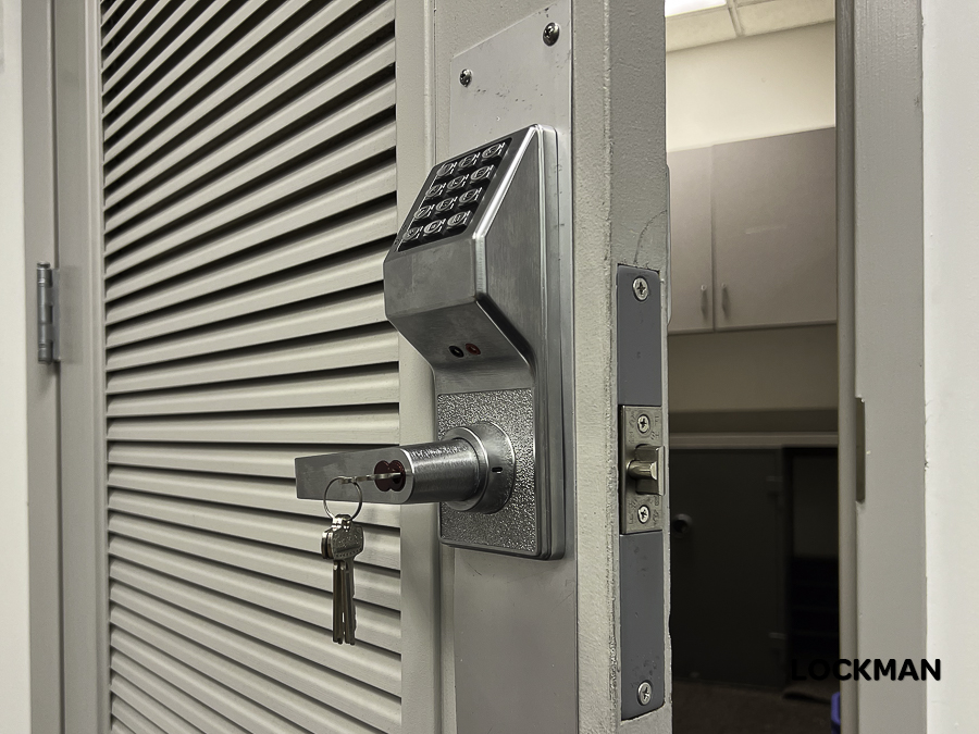 Lockman, Lock Installation and Repair in Philadelphia, PA - photo 8