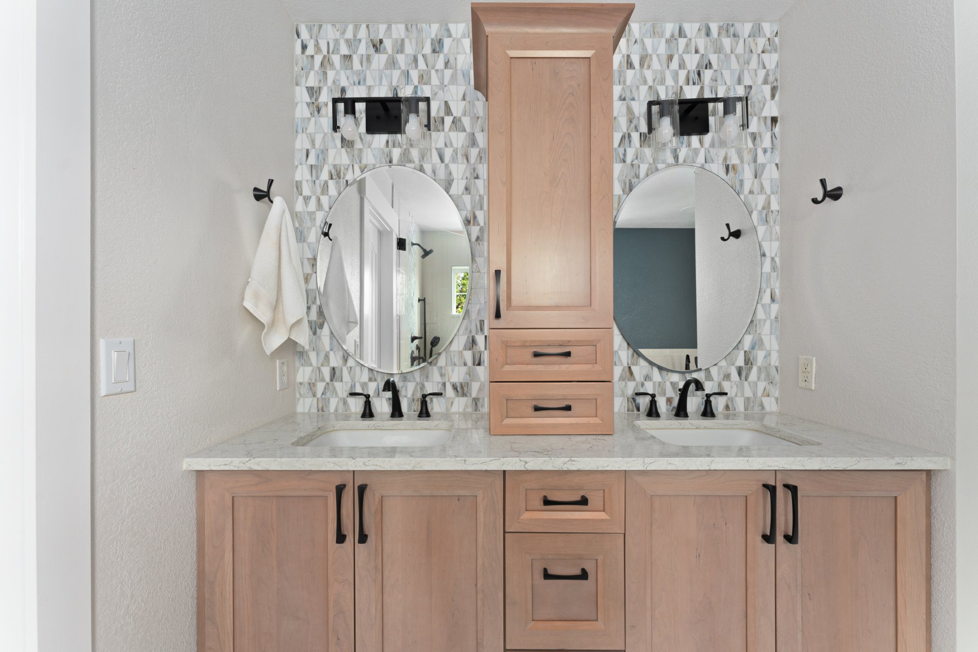 RMH Kitchen Bath Interiors, Cabinetry in Denver, CO - photo 7