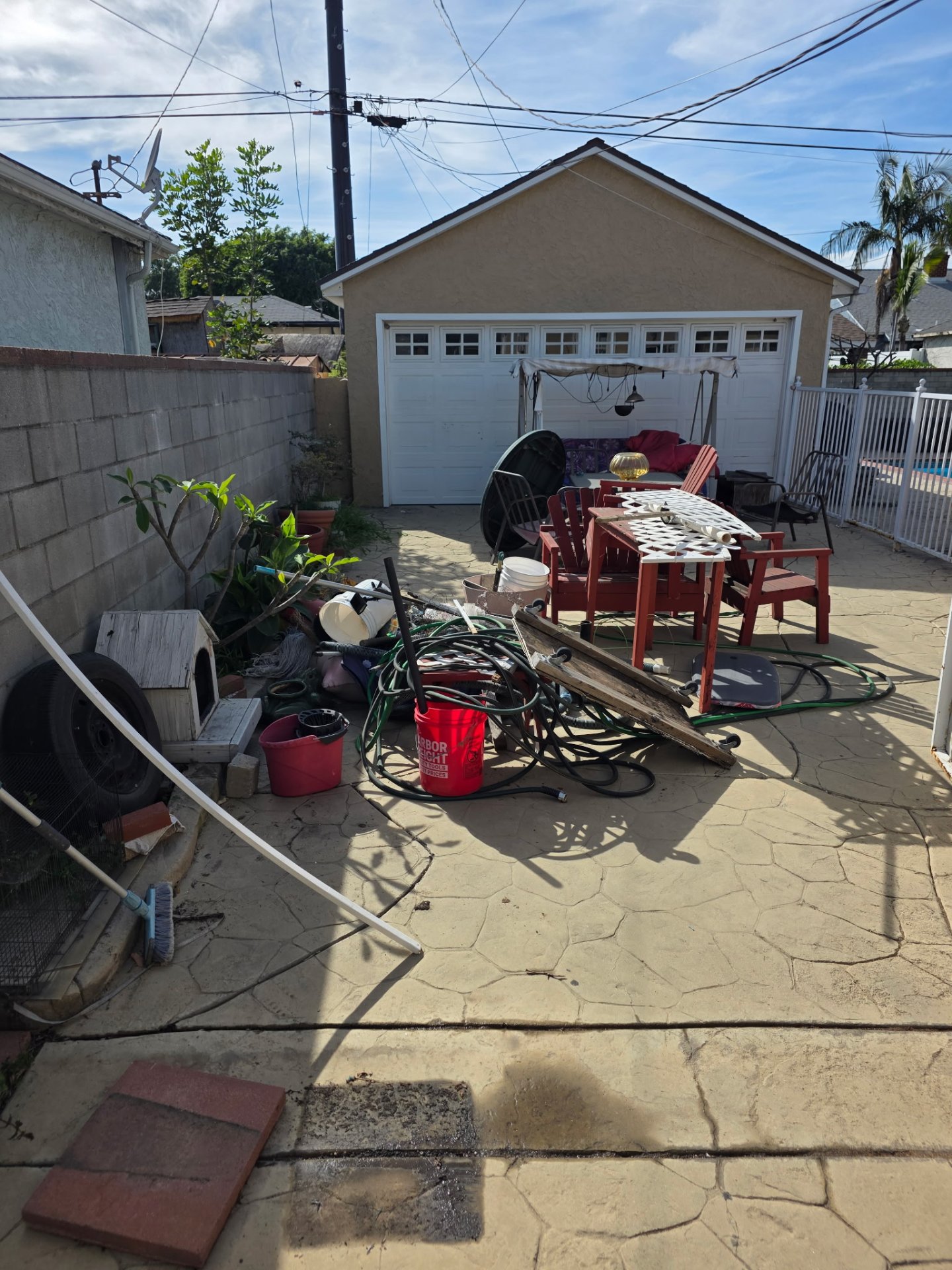 Dump It Dude Junk Solutions LLC, Residential Junk Removal in Fullerton, CA - photo 7