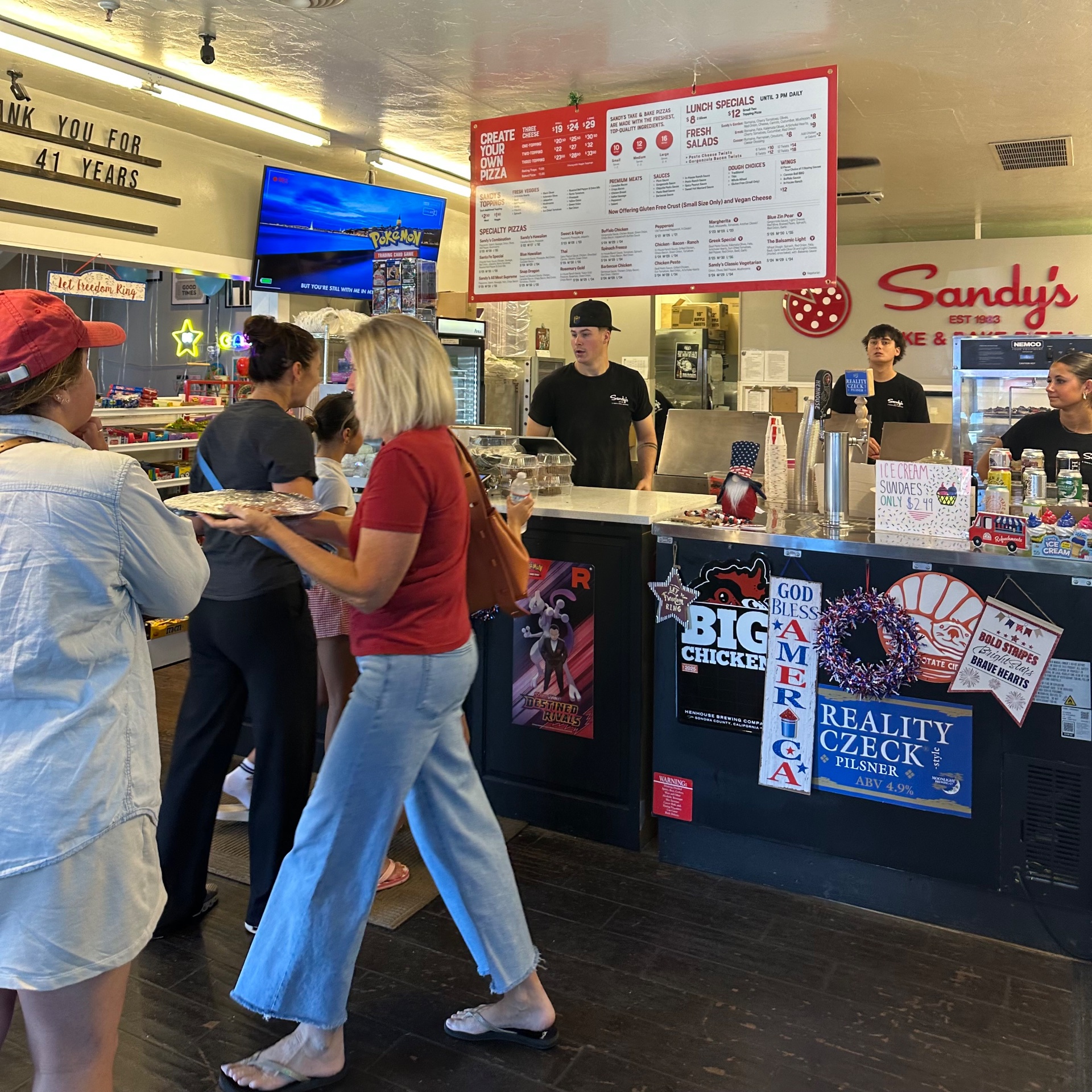 Sandy’s Take and Bake Pizza, Beer, Wine & Spirits in Santa Rosa, CA - photo 8