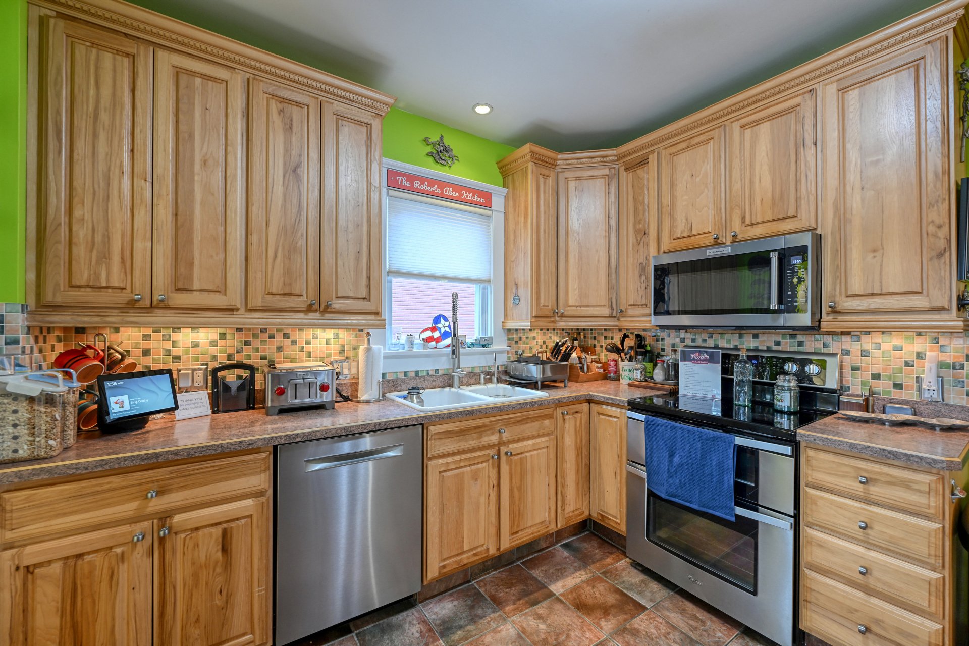 Berrodin Bed & Breakfast, Bed & Breakfast in Akron, OH - photo 8
