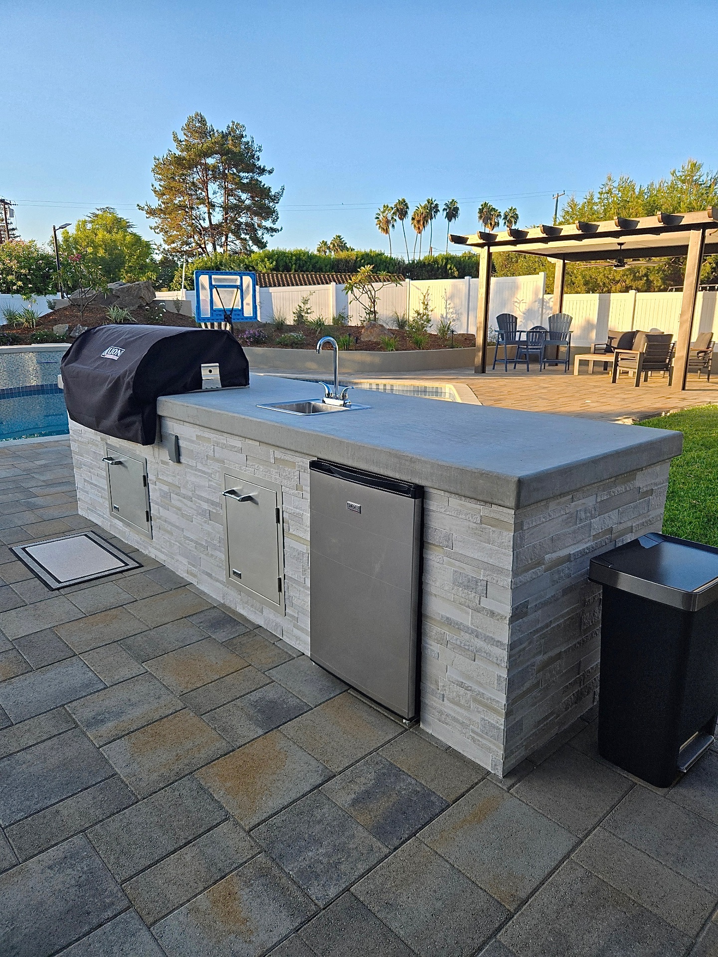 Colorworks Landscape Design, Inc., Artificial Turf in Huntington Beach, CA - photo 2