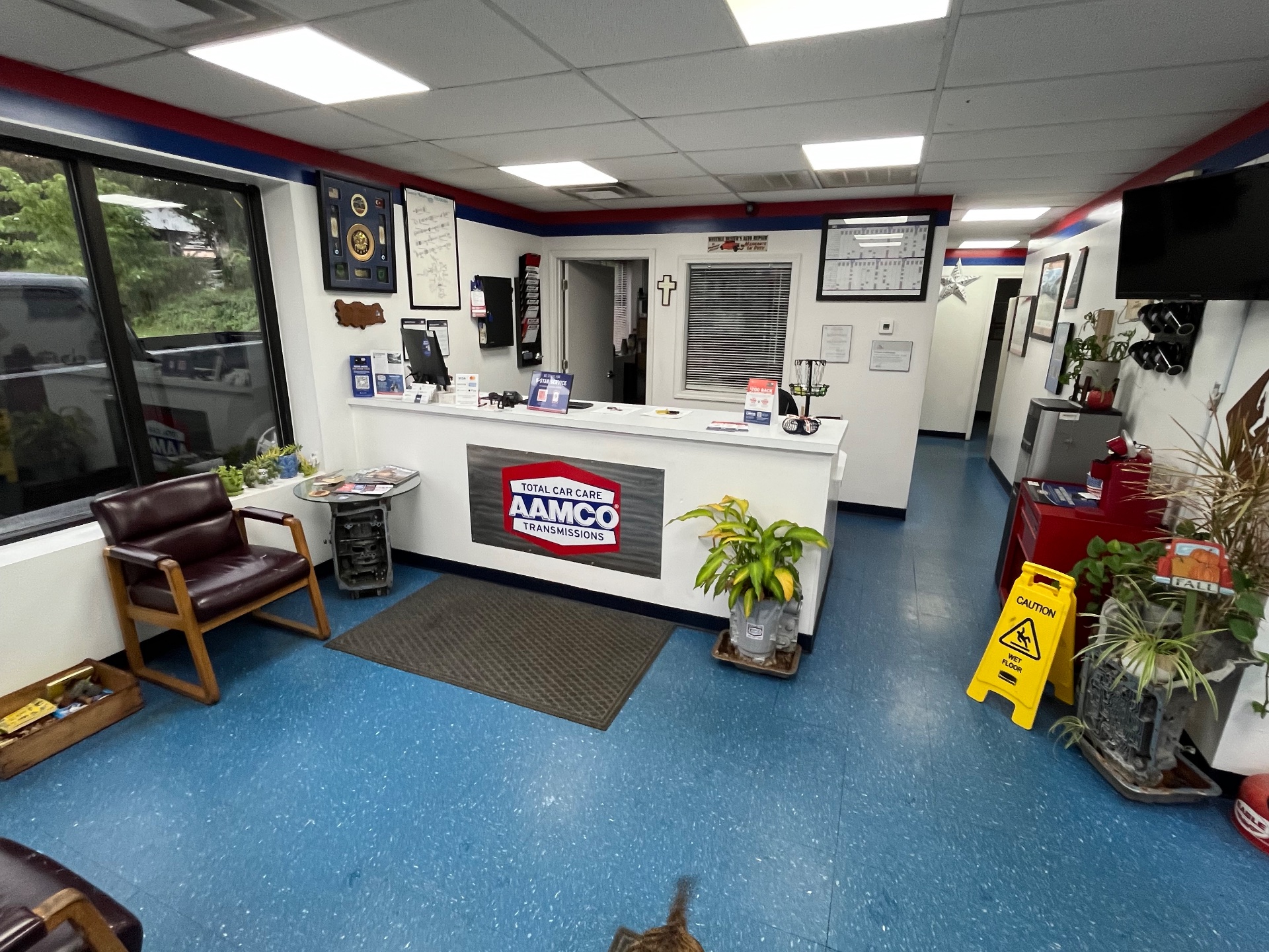 Knuckle Busters Auto dba AAMCO Transmissions & Total Car Care, Brake System Repair in Knoxville, TN - photo 1