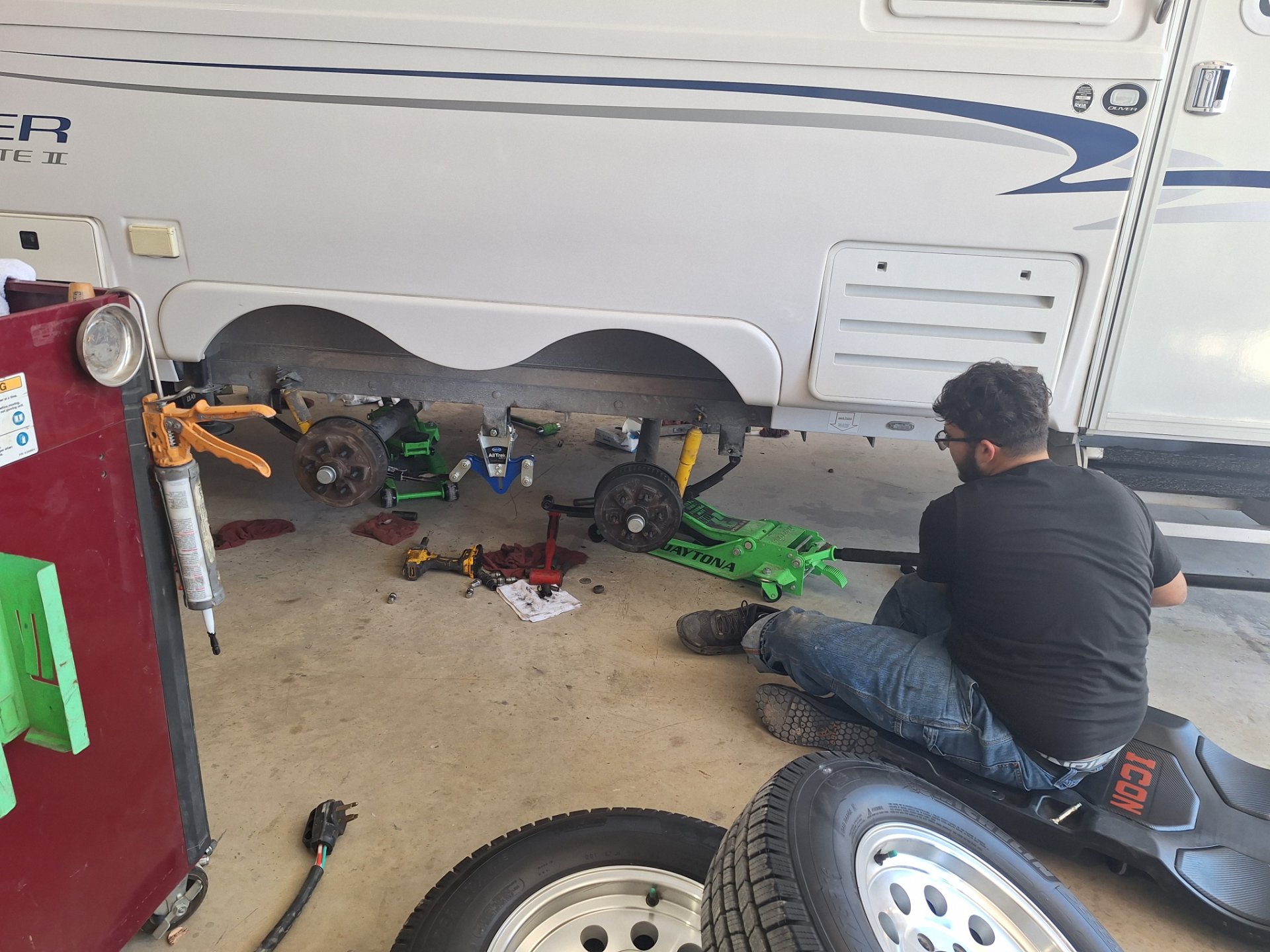 RV Repair Men, RV Repair in Azle, TX - photo 4