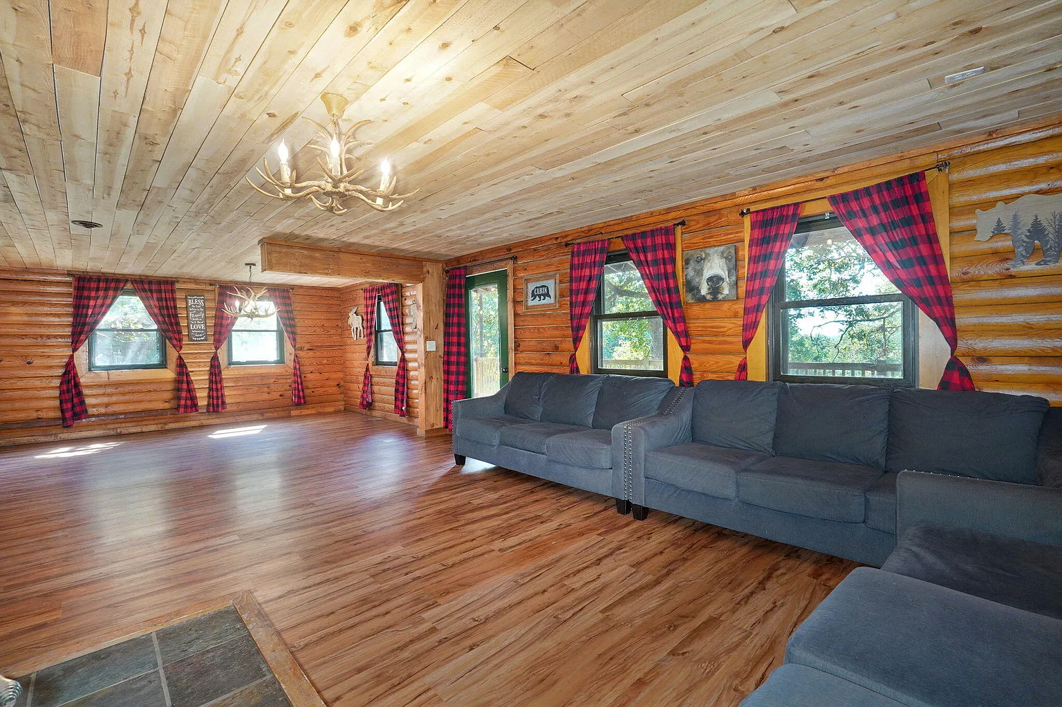 Arctic Renovations, LLC, Home Remodeling in Climax Springs, MO - photo 1