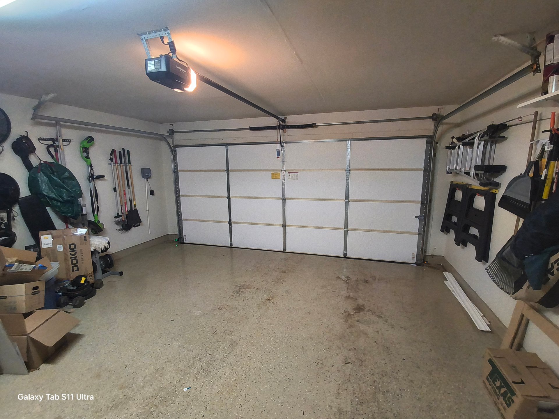 Parrot Overhead Garage Doors, Garage Door Services in Round Rock, TX - photo 4