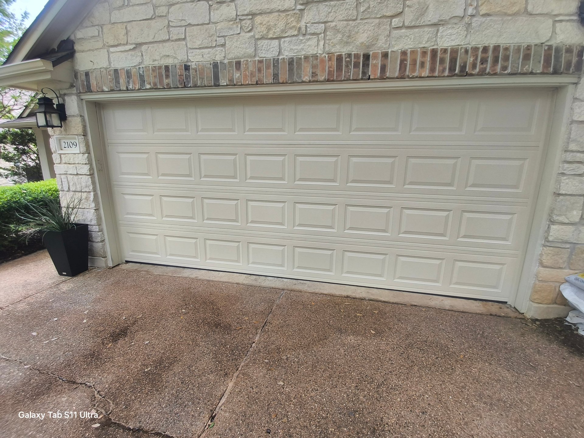 Parrot Overhead Garage Doors, Garage Door Services in Round Rock, TX - photo 5