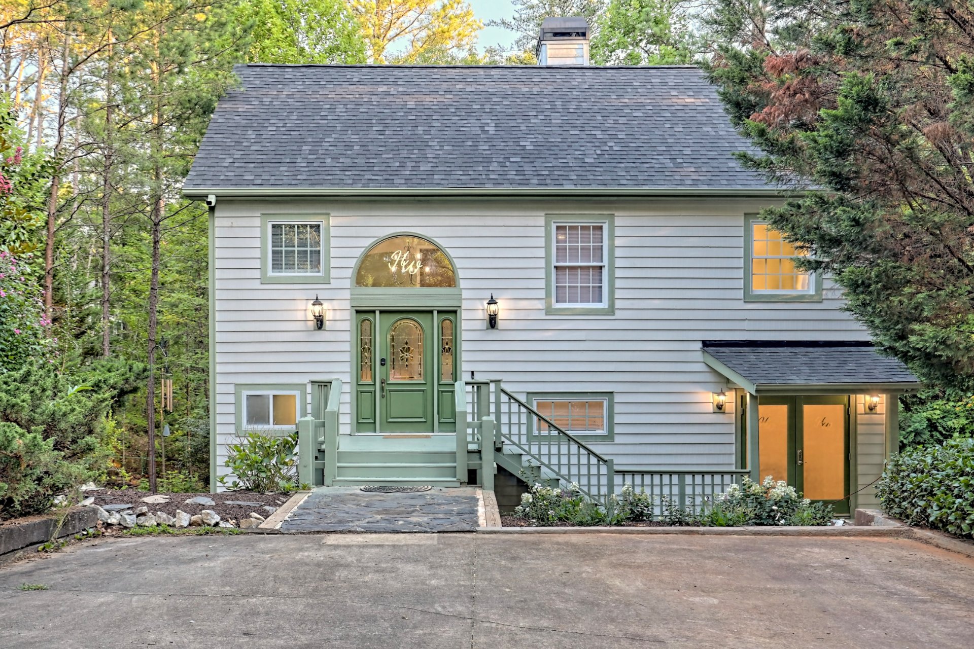The Helen Waldhaus, Vacation Rentals in Helen, GA - photo 1
