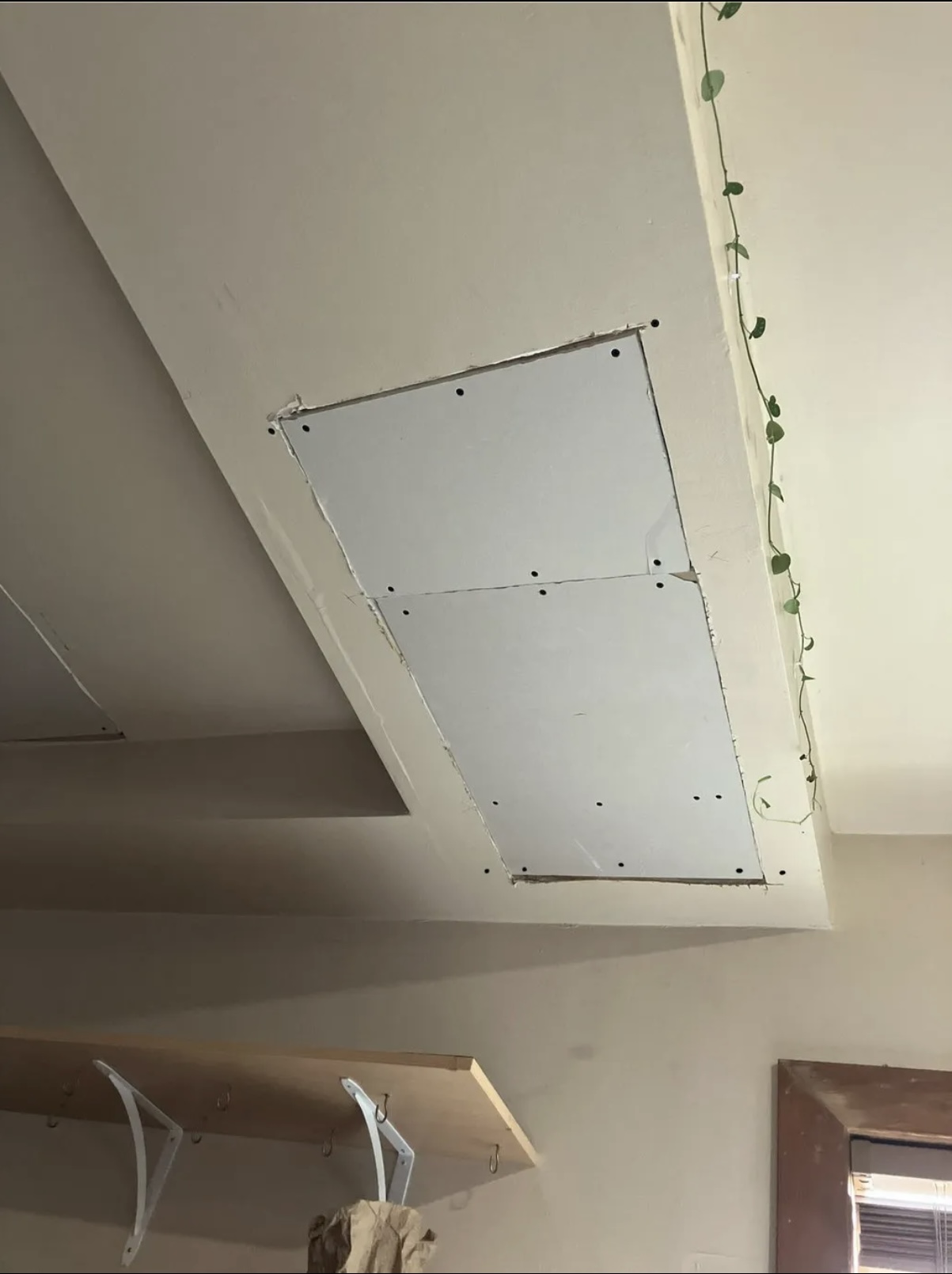 Midas Construction LLC, Closet and Shelving System Installation in Portland, OR - photo 1