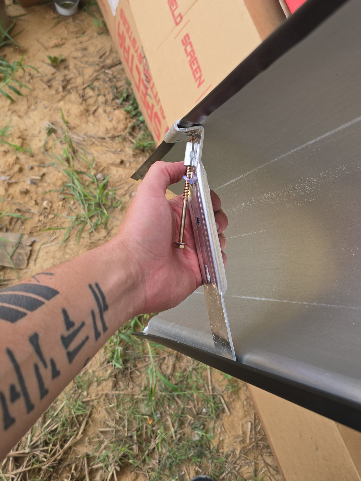 Clean Gutter, Gutter Cleaning in Louisville, KY - photo 5