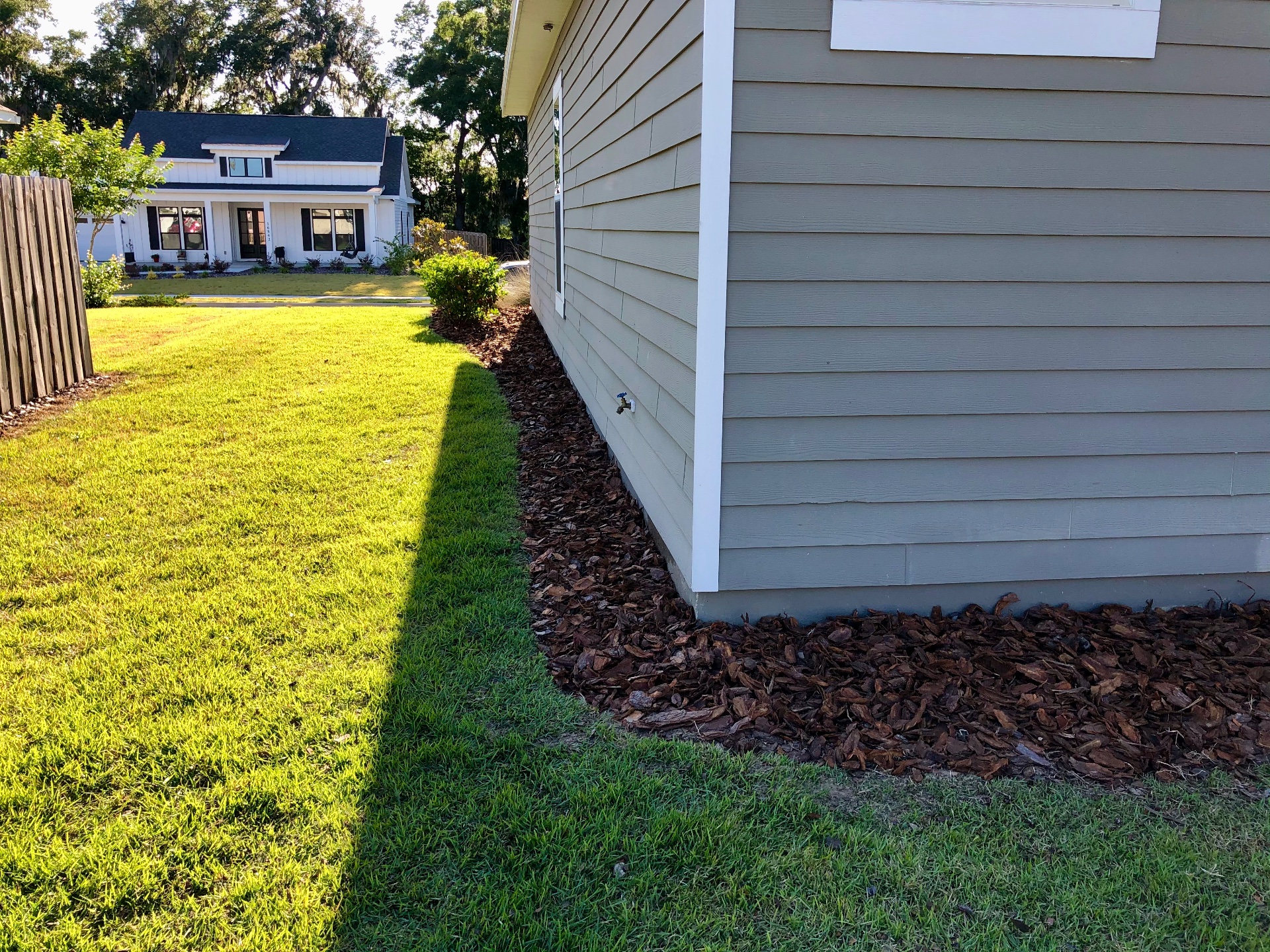 Olmos Lawn Services LLC, Lawn Mowing and Trimming in Gainesville, FL - photo 6