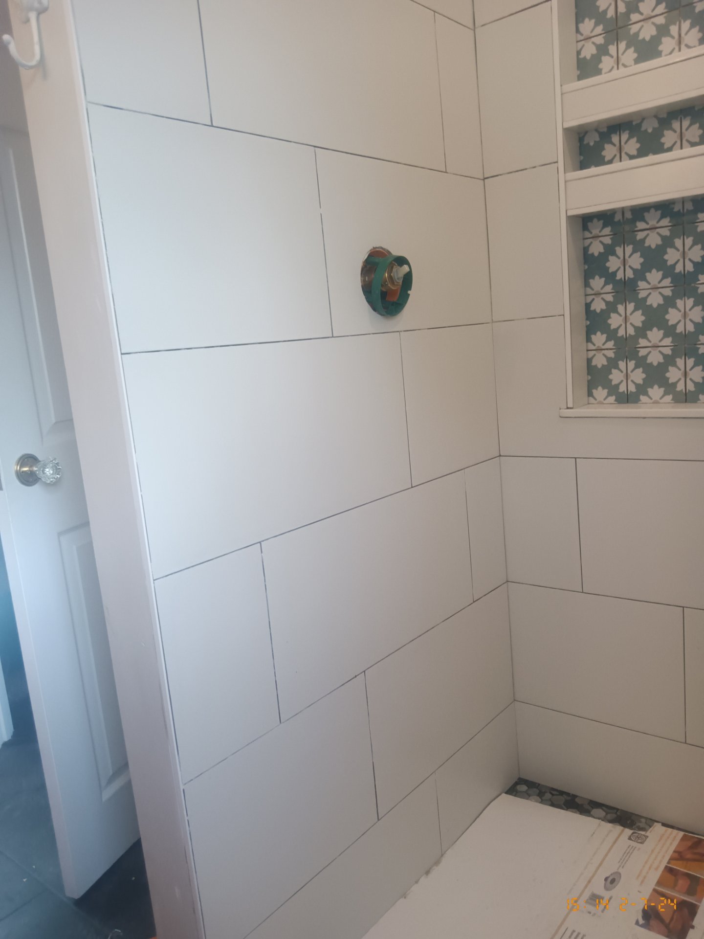 Milanese Tiles and Stone, Floor Installation or Replacement in Lebanon, ME - photo 3