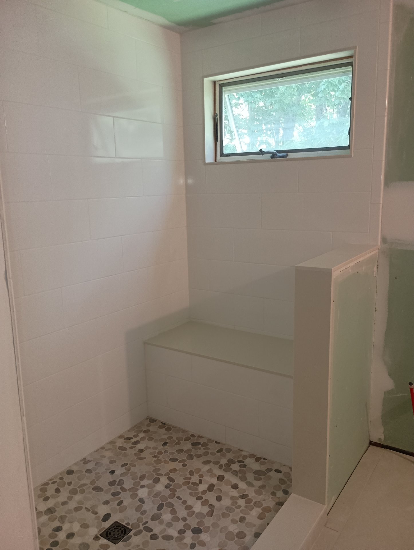 Milanese Tiles and Stone, Floor Installation or Replacement in Lebanon, ME - photo 5