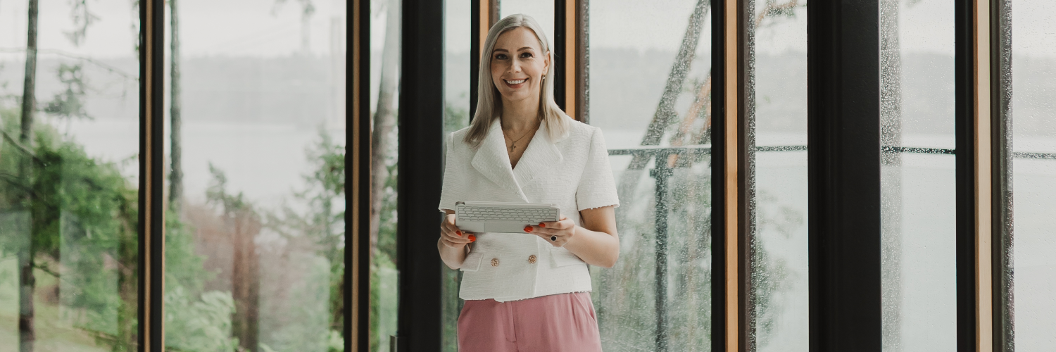 Ada Bezhenar, Realtor @Compass cover photo