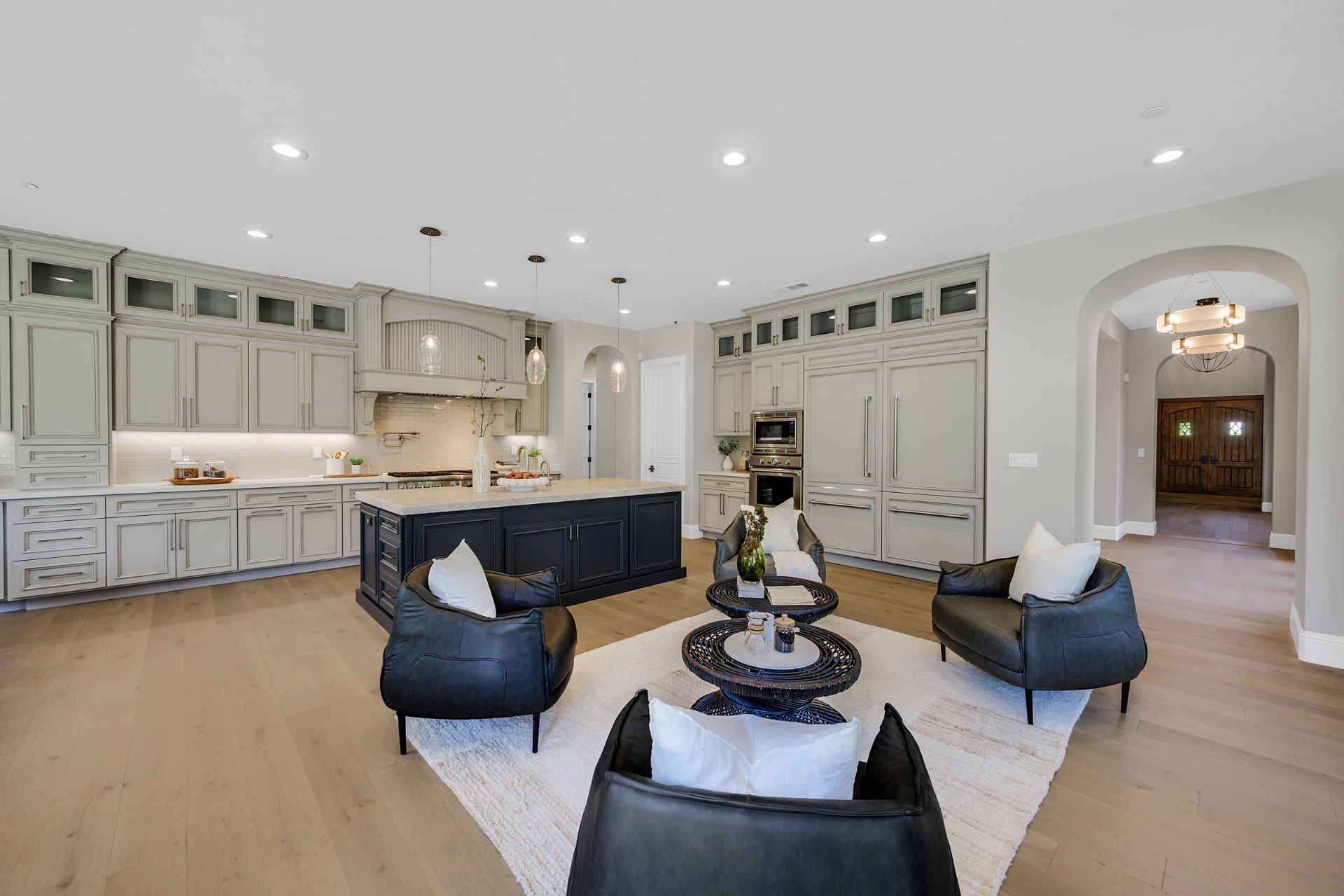Hand Real Estate, Luxury Real Estate Agents in Danville, CA - photo 2