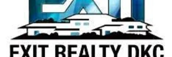 Real Estate Salesperson cover photo