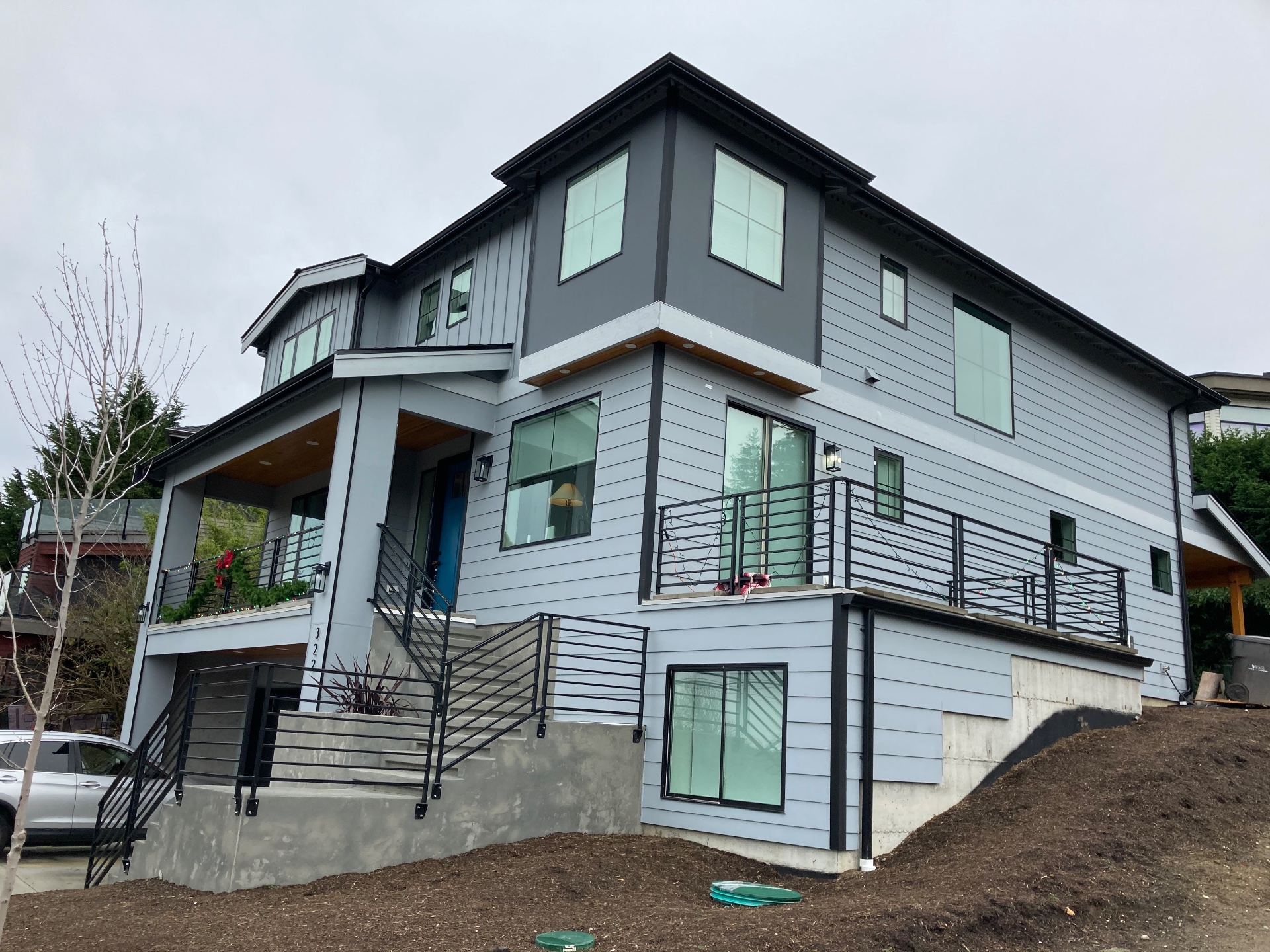 V Siding NW llc, Home Remodeling in Lynnwood, WA - photo 1