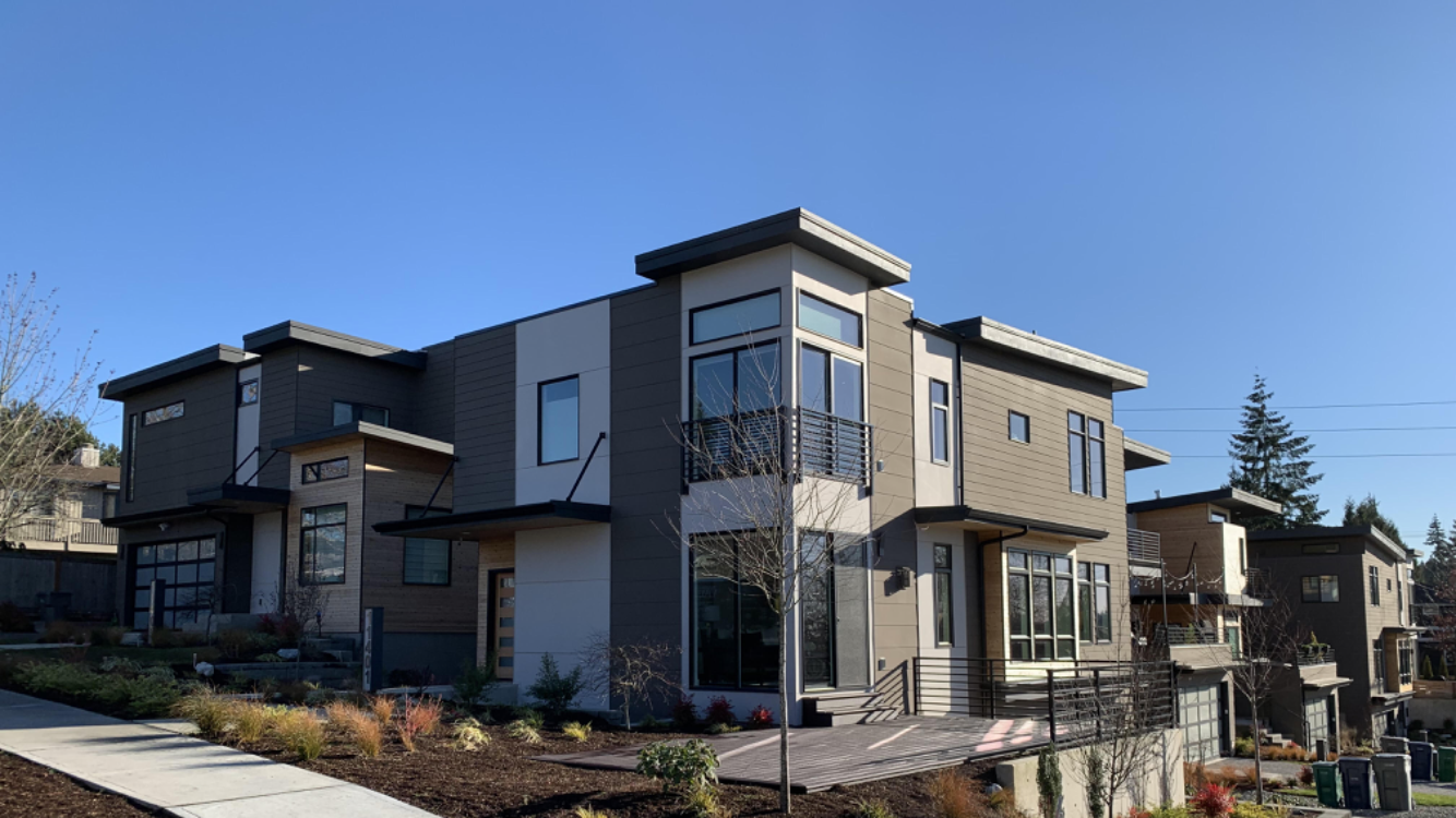 V Siding NW llc, Home Remodeling in Lynnwood, WA - photo 4