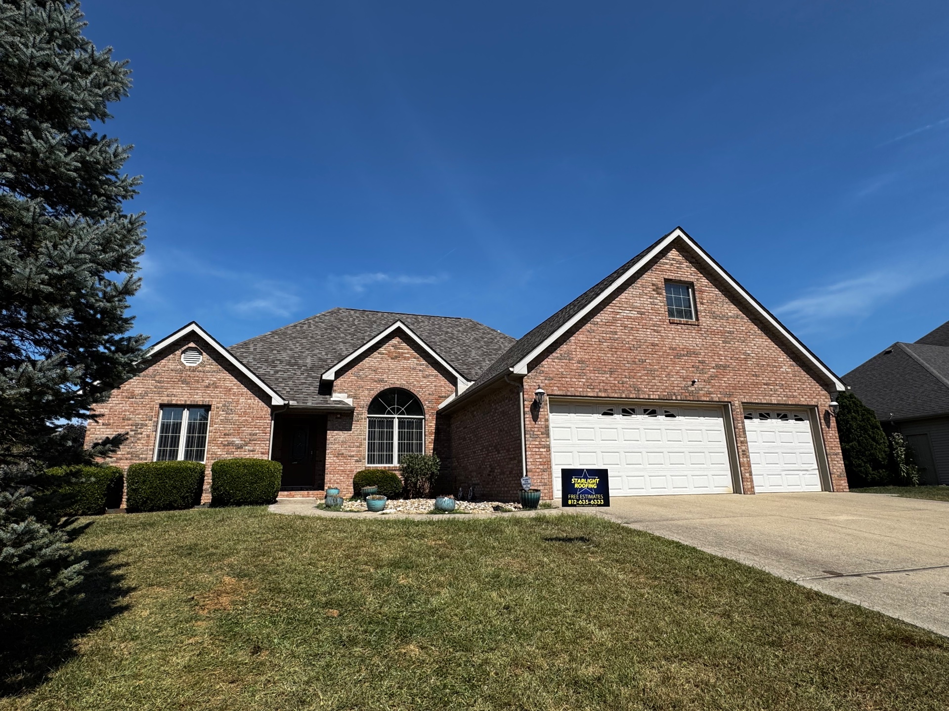 Starlight Roofing, Roof Installation or Replacement in Bloomington, IN - photo 1