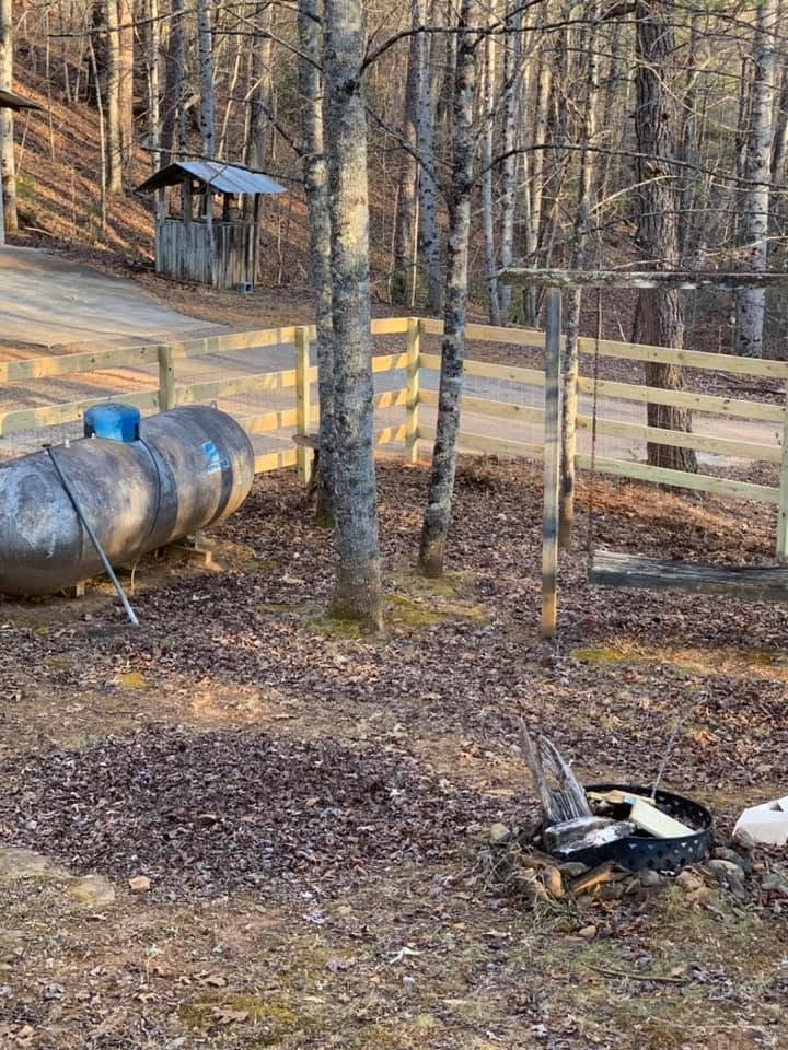 Franklin Fence Incorporated, Fence and Gate Installation in Franklin, NC - photo 4