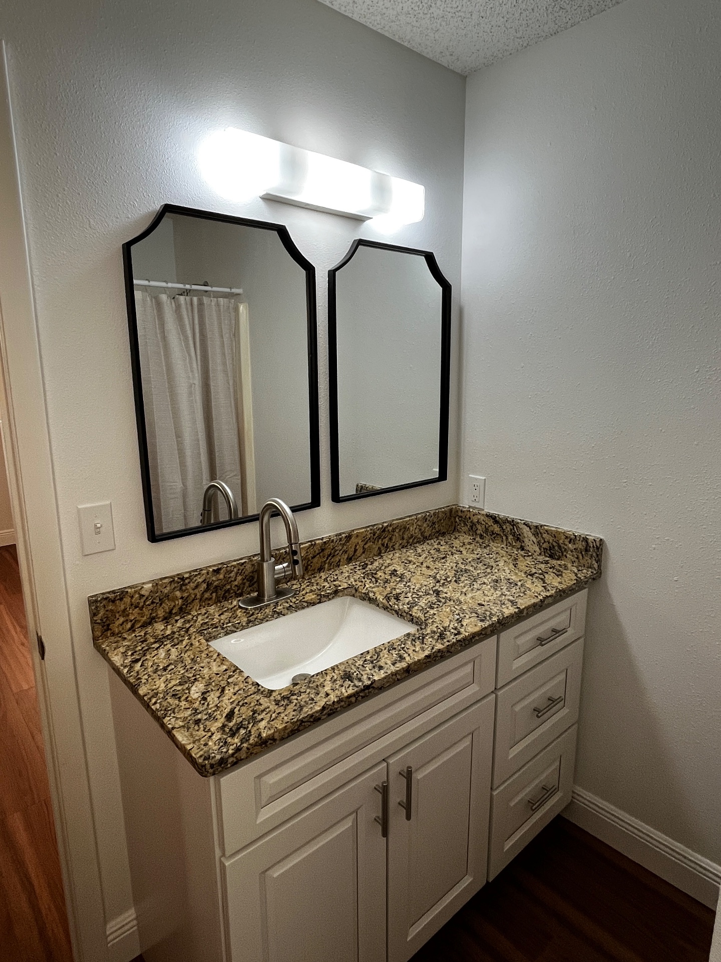 DM Home Builders LLC, Kitchen Remodel in Sebring, FL - photo 5