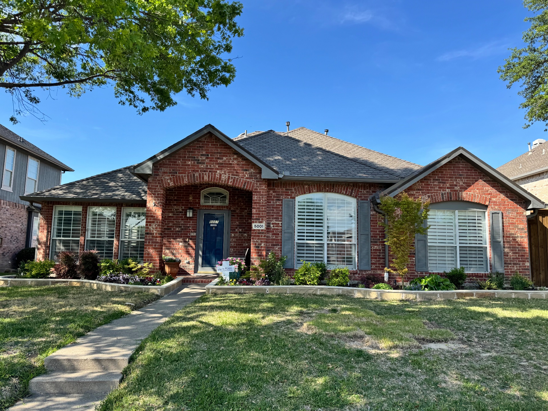 Flying Cow Roofing, Fences & Gates in Farmersville, TX - photo 4