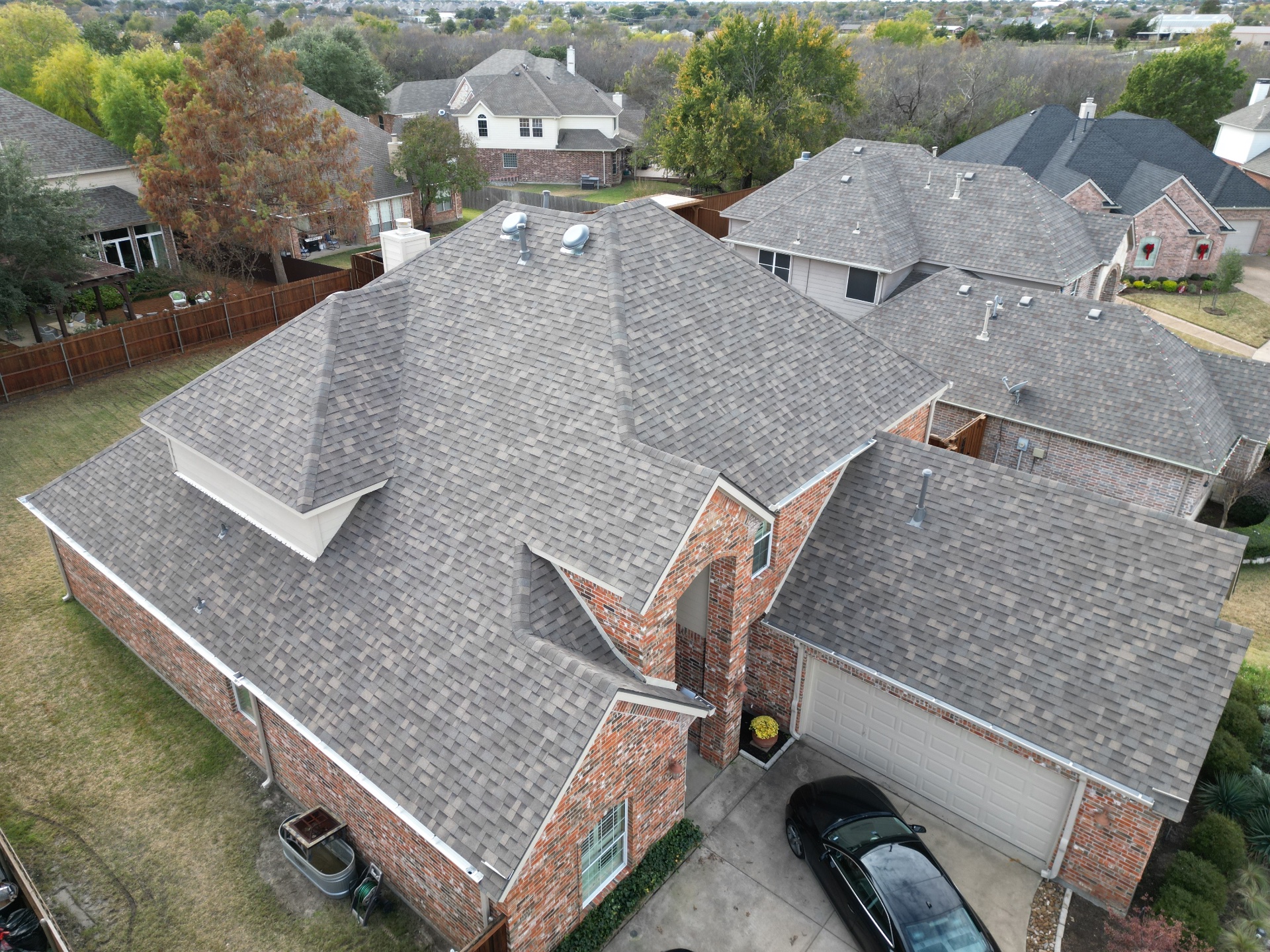 Flying Cow Roofing, Fences & Gates in Farmersville, TX - photo 7