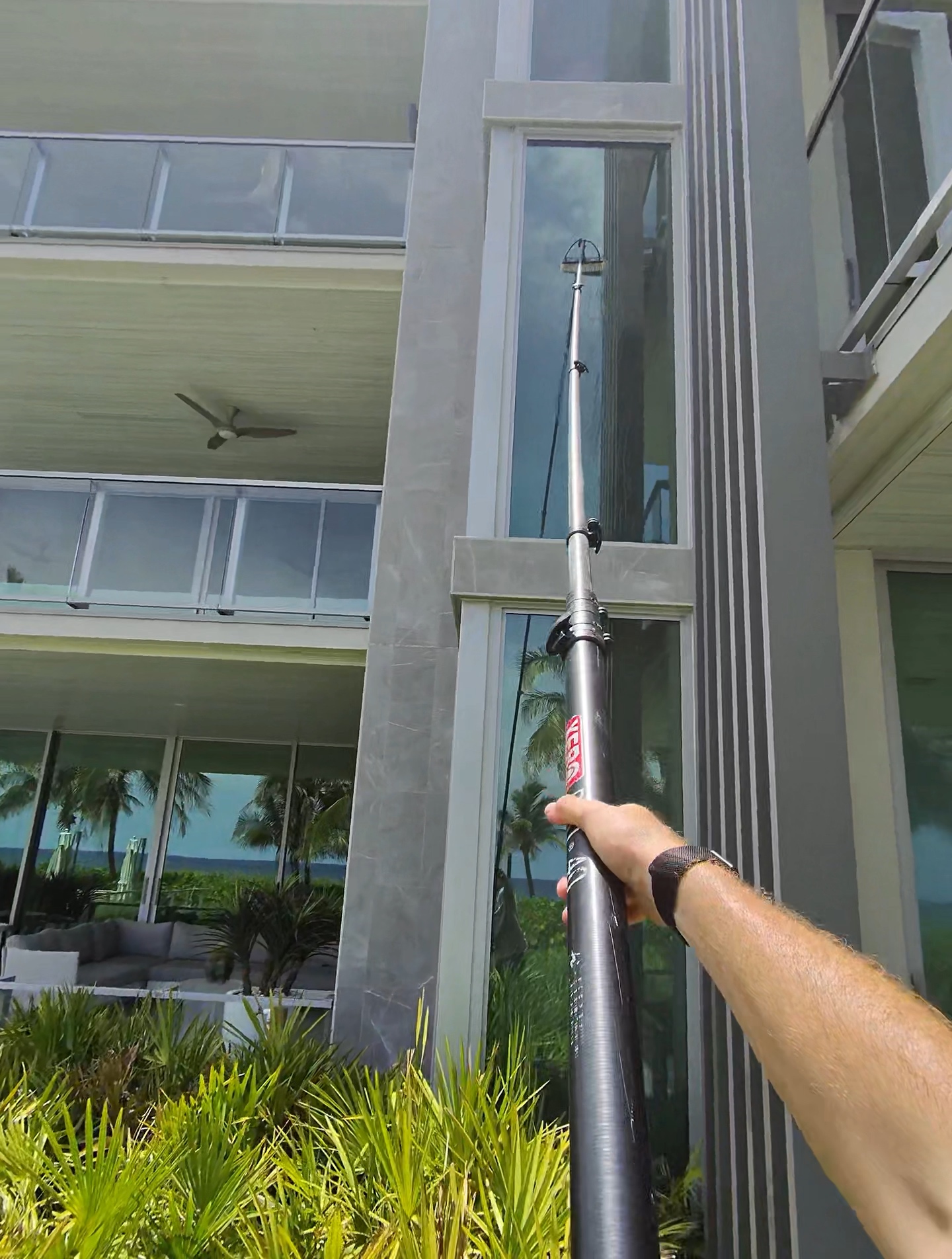 Pro Exterior Window Cleaning and Pressure Cleaning of Palm Beach, Window Cleaning in Stuart, FL - photo 4