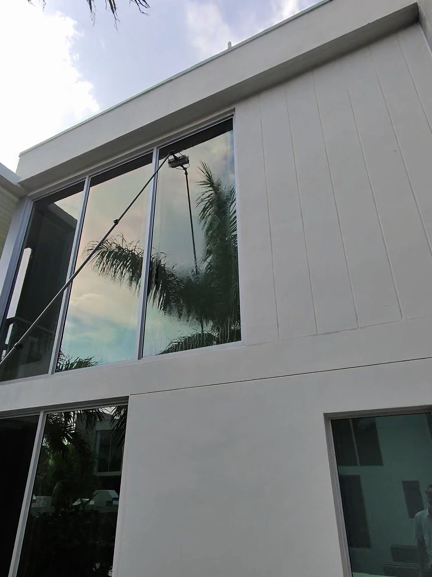 Pro Exterior Window Cleaning and Pressure Cleaning of Palm Beach, Window Cleaning in Stuart, FL - photo 6