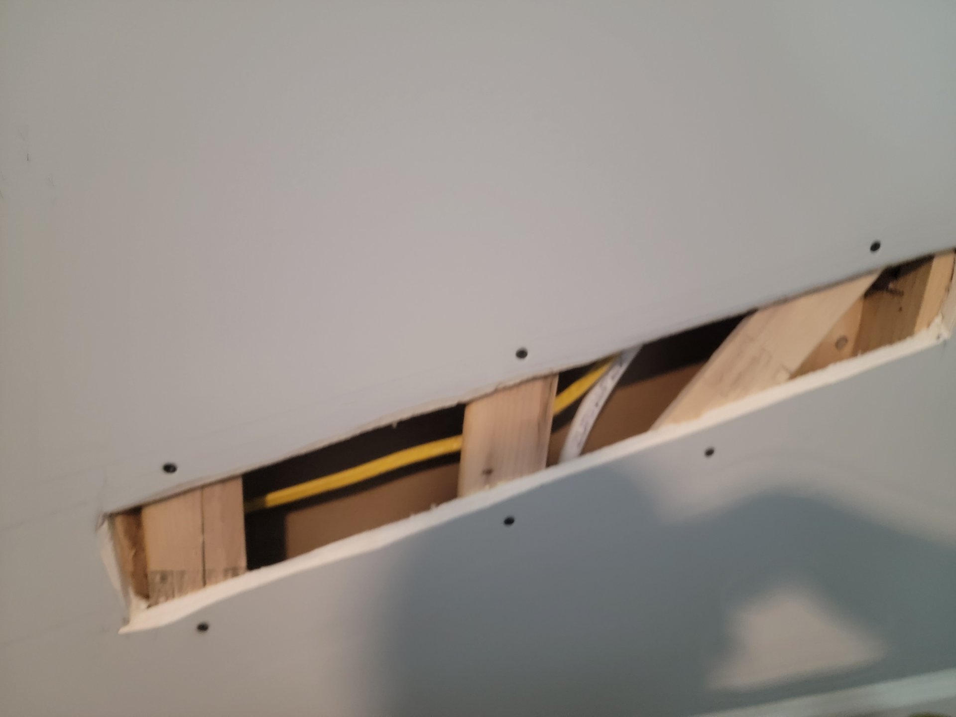 Kingsmen Contracting LLC, Drywall Repair and Texturing in Raleigh, NC - photo 4