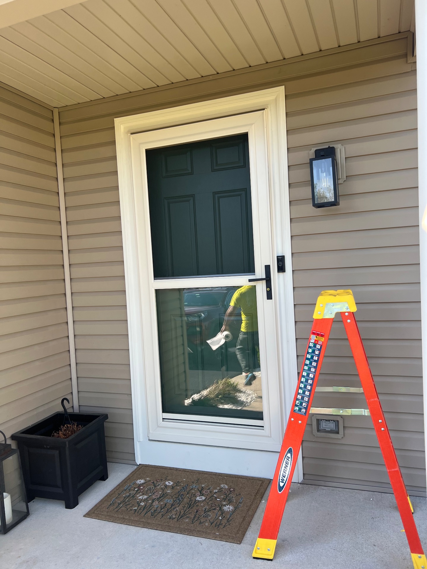 Tente vzglass LLC, Window Installation in Reading, PA - photo 7