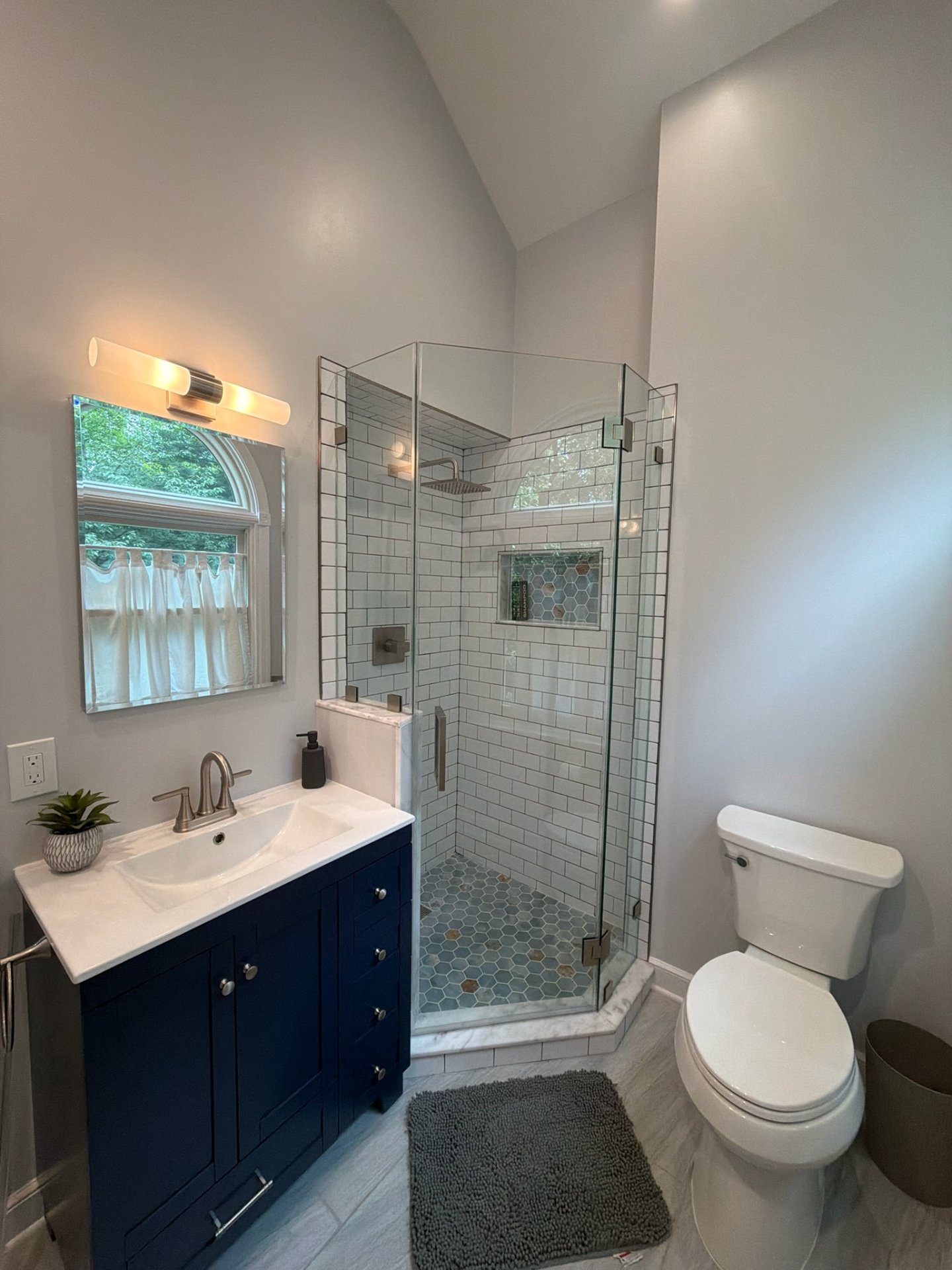 Exceptional Glass LLC, Glass & Mirrors in Roselle Park, NJ - photo 4