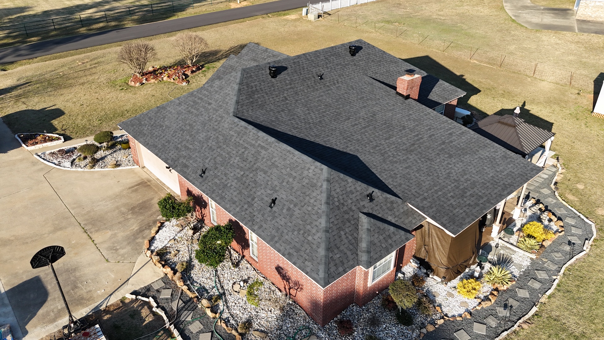 ArkLaTex Roofing & Construction, Roof Installation or Replacement in Texarkana, TX - photo 2