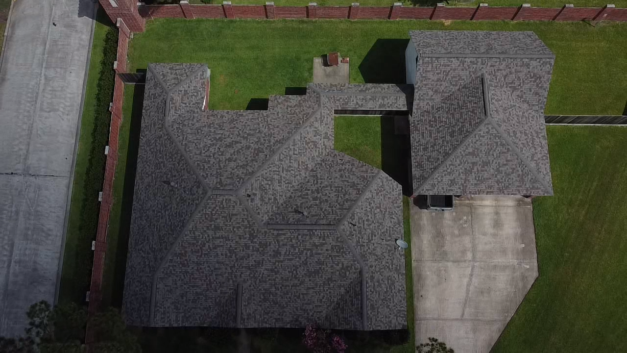 Baytown Roofing, Roof Installation or Replacement in Baytown, TX - photo 1