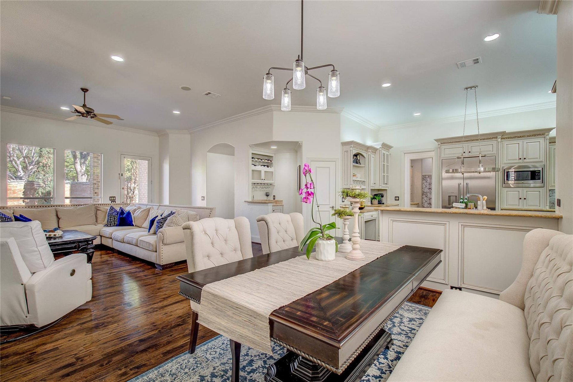 Mendez Group Real Estate, Buyer's Agents in Frisco, TX - photo 7