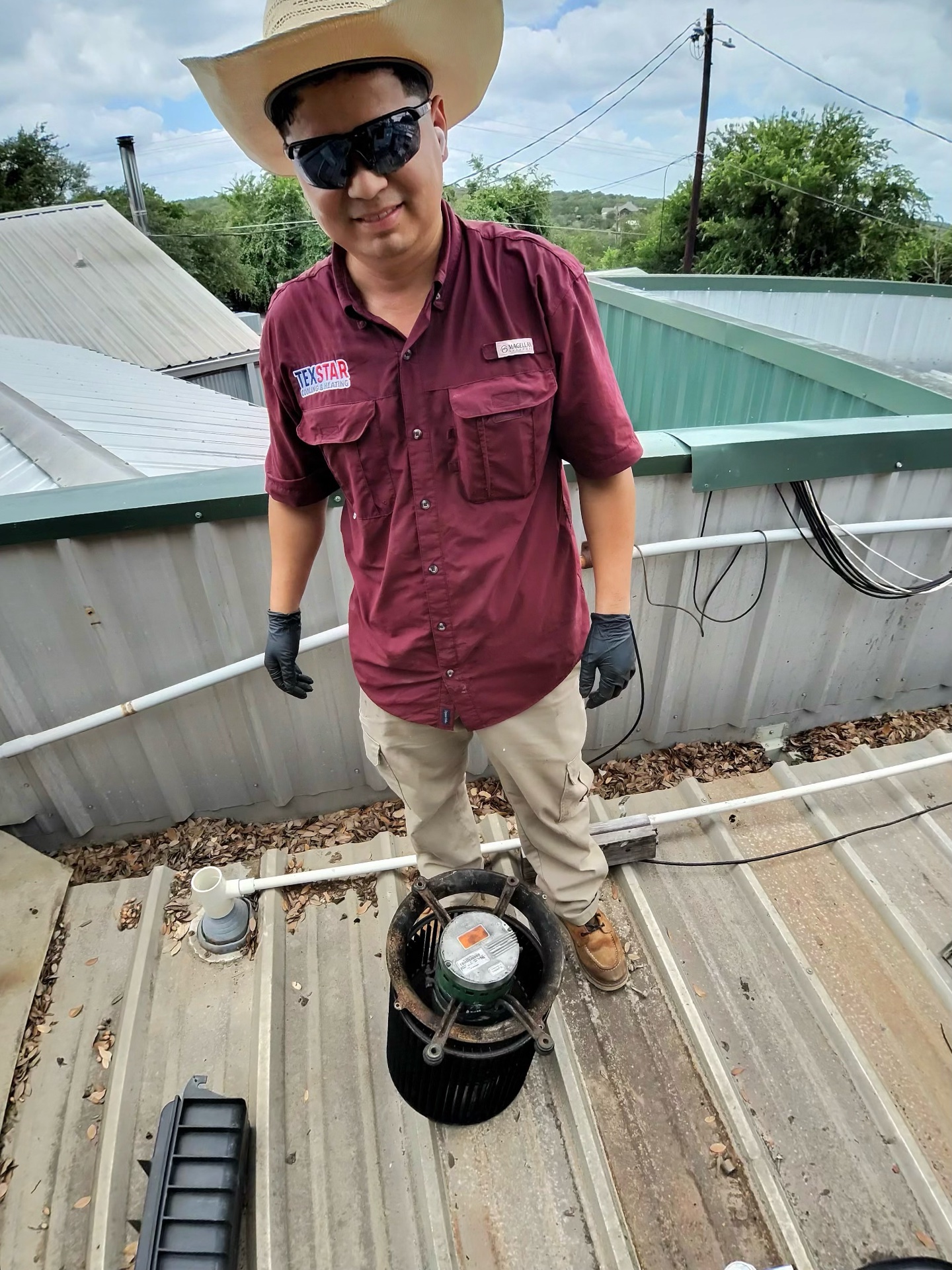 Texstar Cooling & Heating, Air Duct Cleaning in San Marcos, TX - photo 1