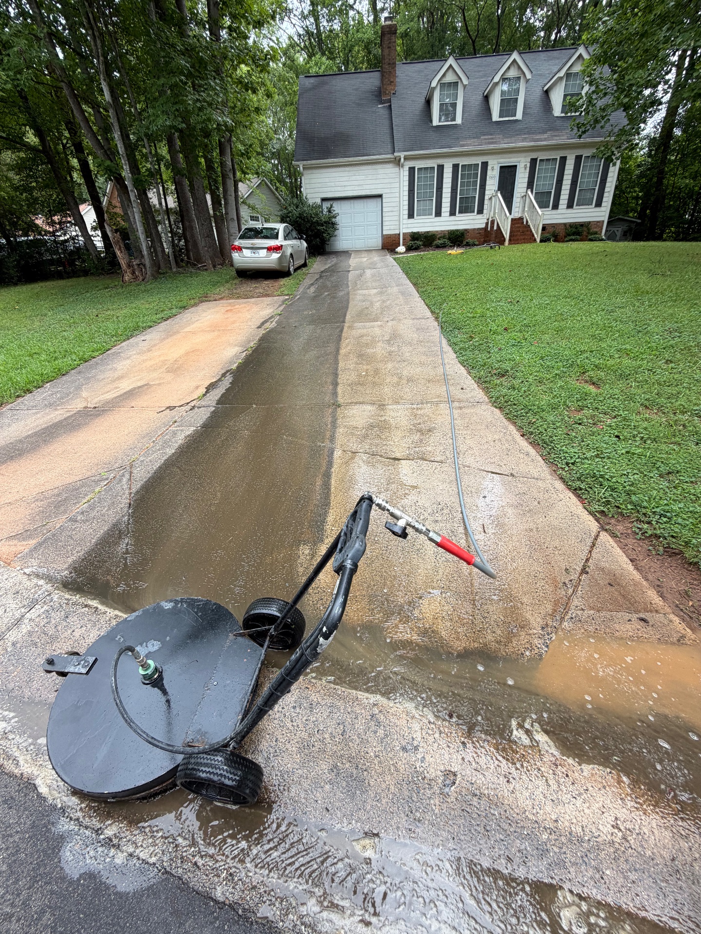 Queen City Shine, Gutter Cleaning in Harrisburg, NC - photo 4