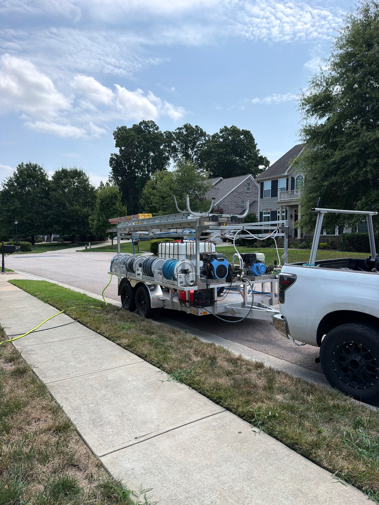 Queen City Shine, Gutter Cleaning in Harrisburg, NC - photo 7