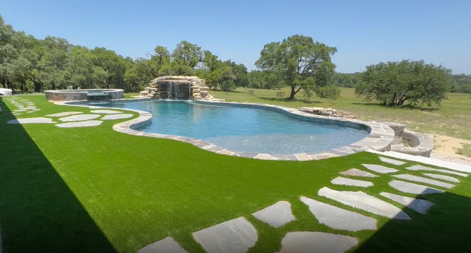 Texas Innovative Pools cover photo