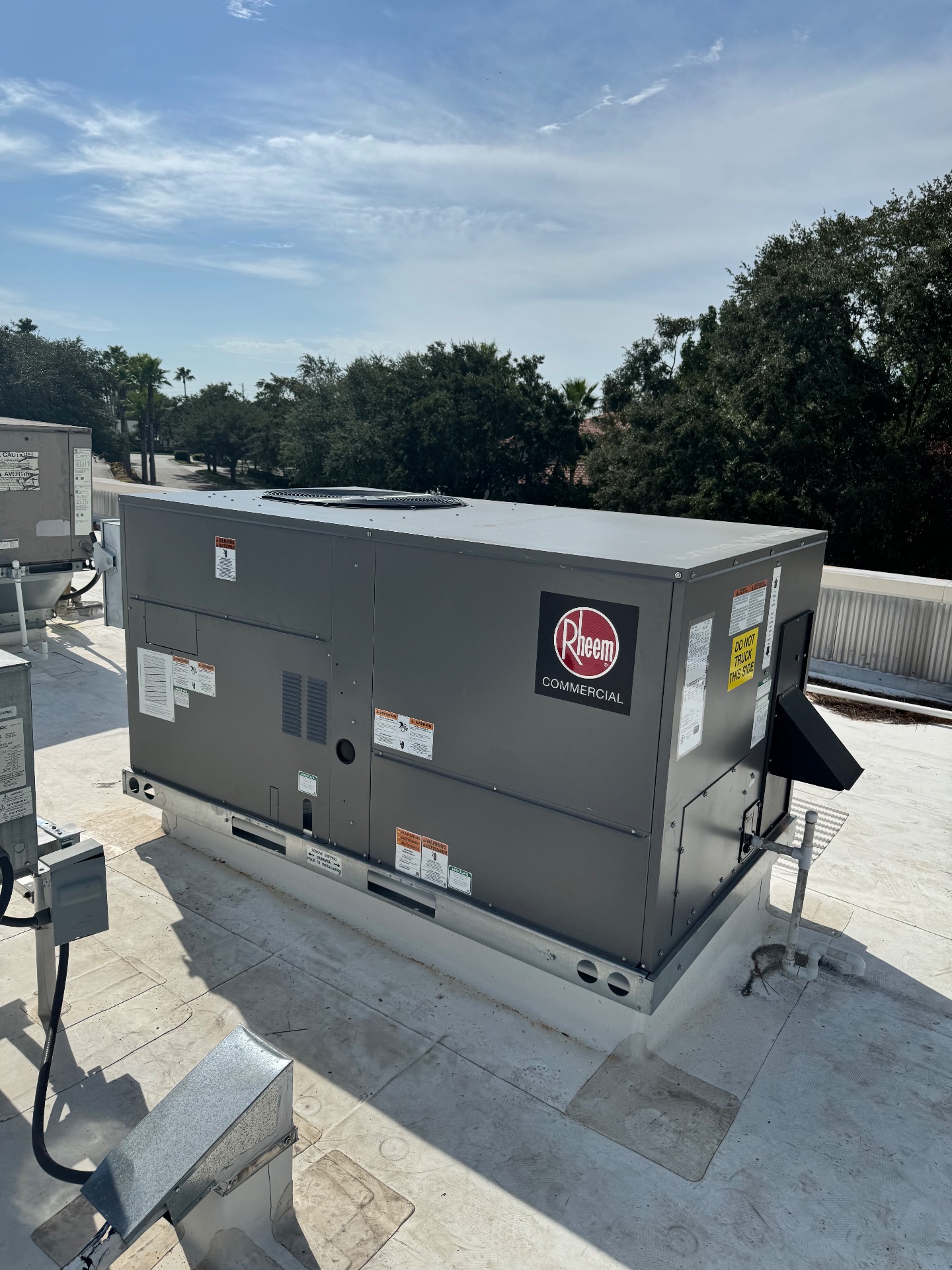 Care-N-Comfort Air Conditioning Co, Central Air Conditioning Installation or Replacement in Apopka, FL - photo 2