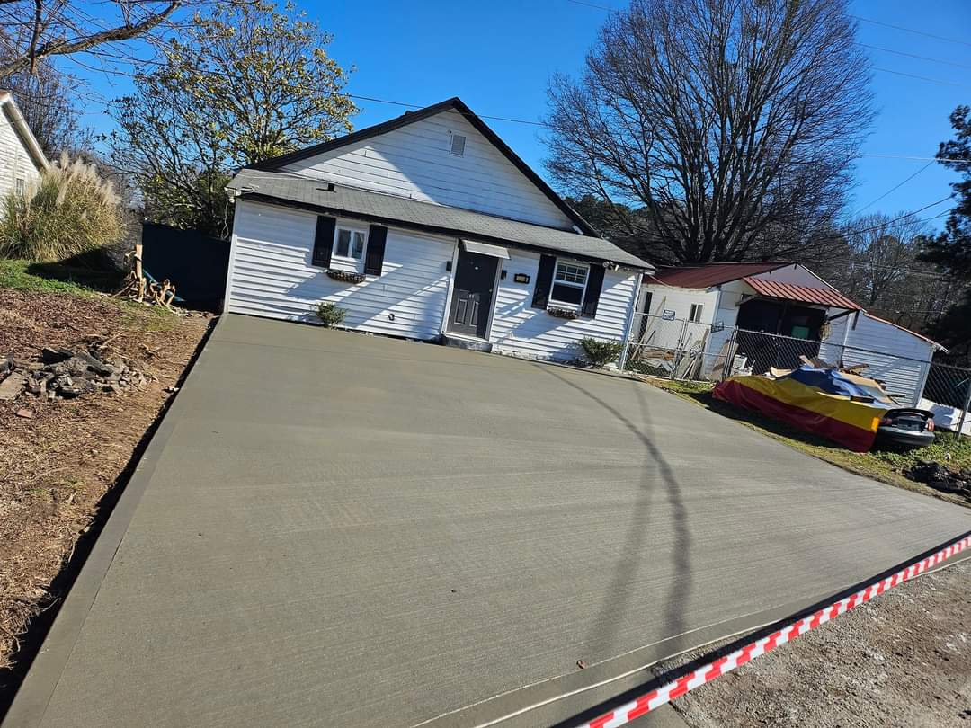 V H Concrete LLC, Concrete Installation in Greer , SC - photo 2