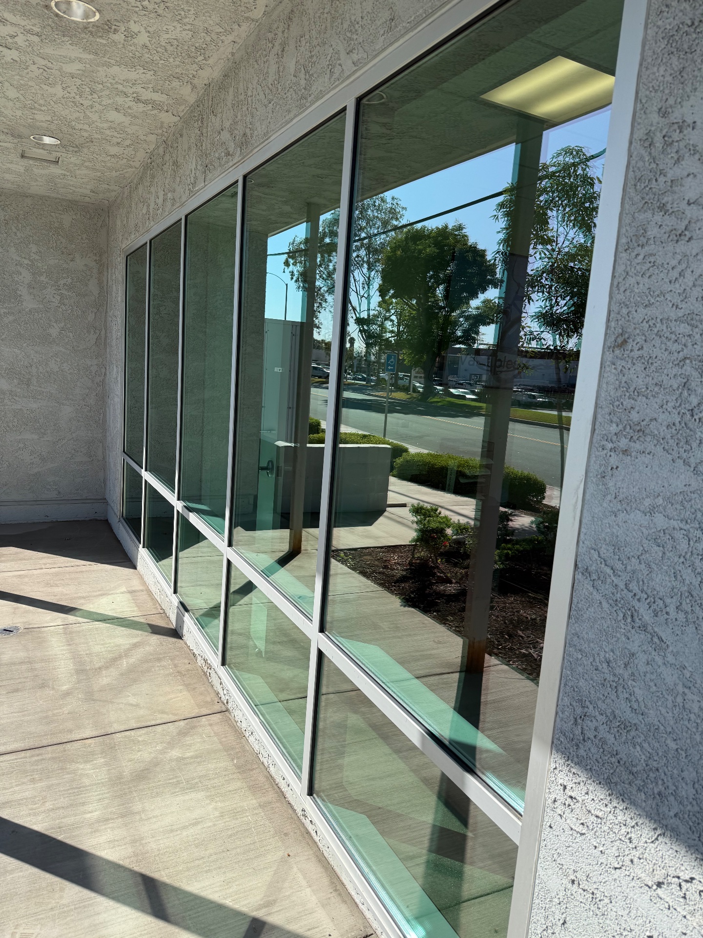 Faith Window Cleaning Service, Window Cleaning in Anaheim, CA - photo 3