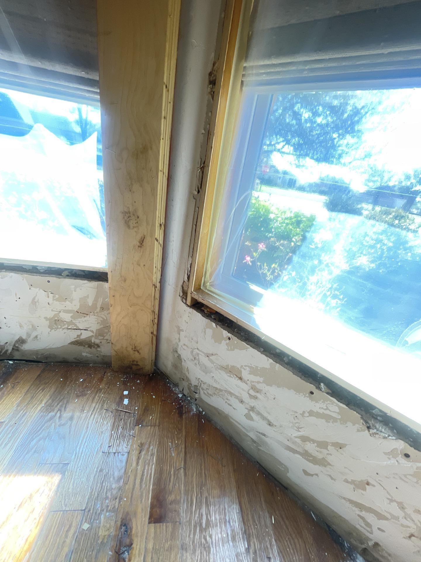 Firewater Damage Restoration, Water Damage Cleanup and Restoration in Garland, TX - photo 3