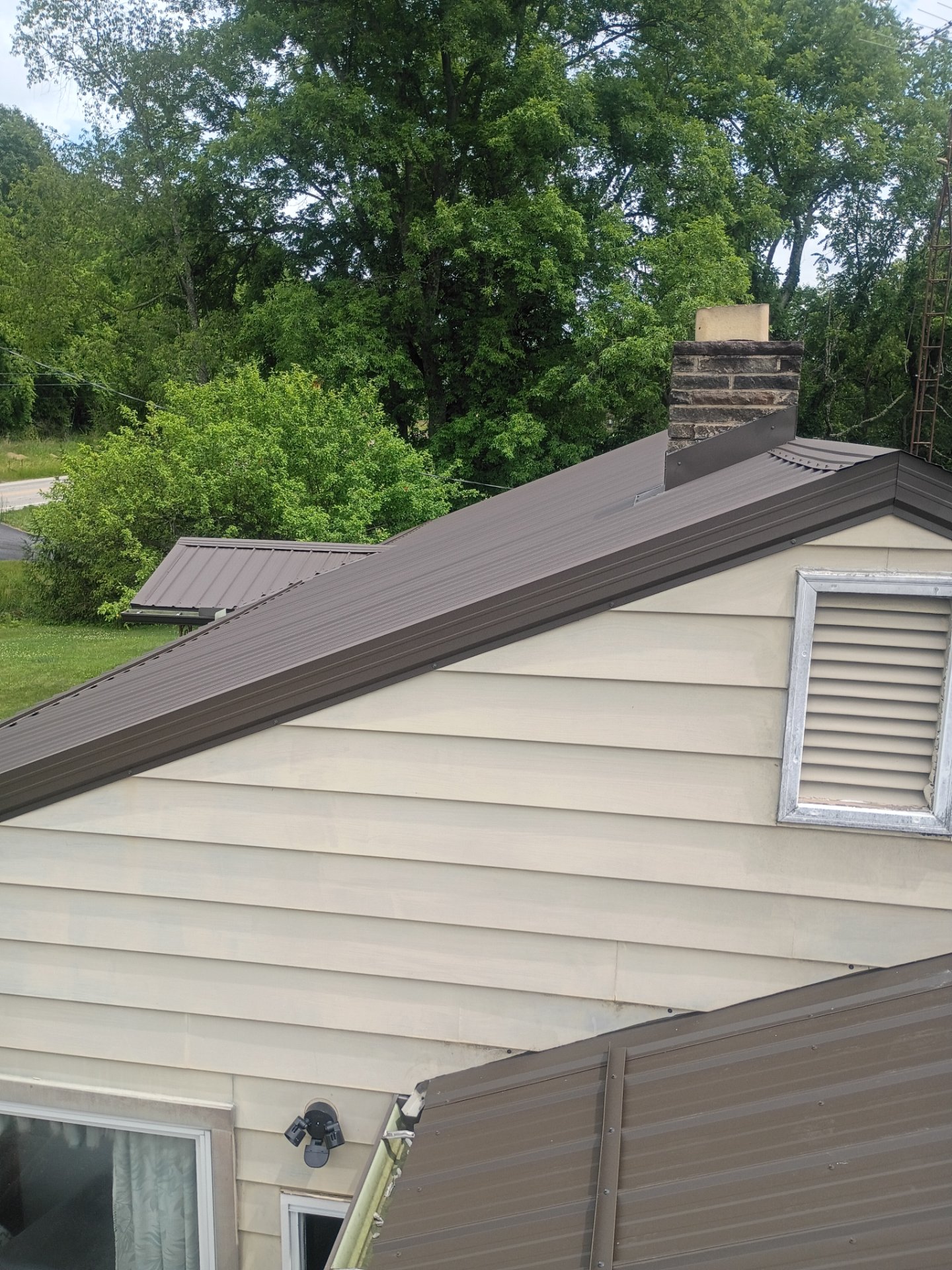 Premier Roofing Solution, Roof Installation or Replacement in Bellevue, MI - photo 5